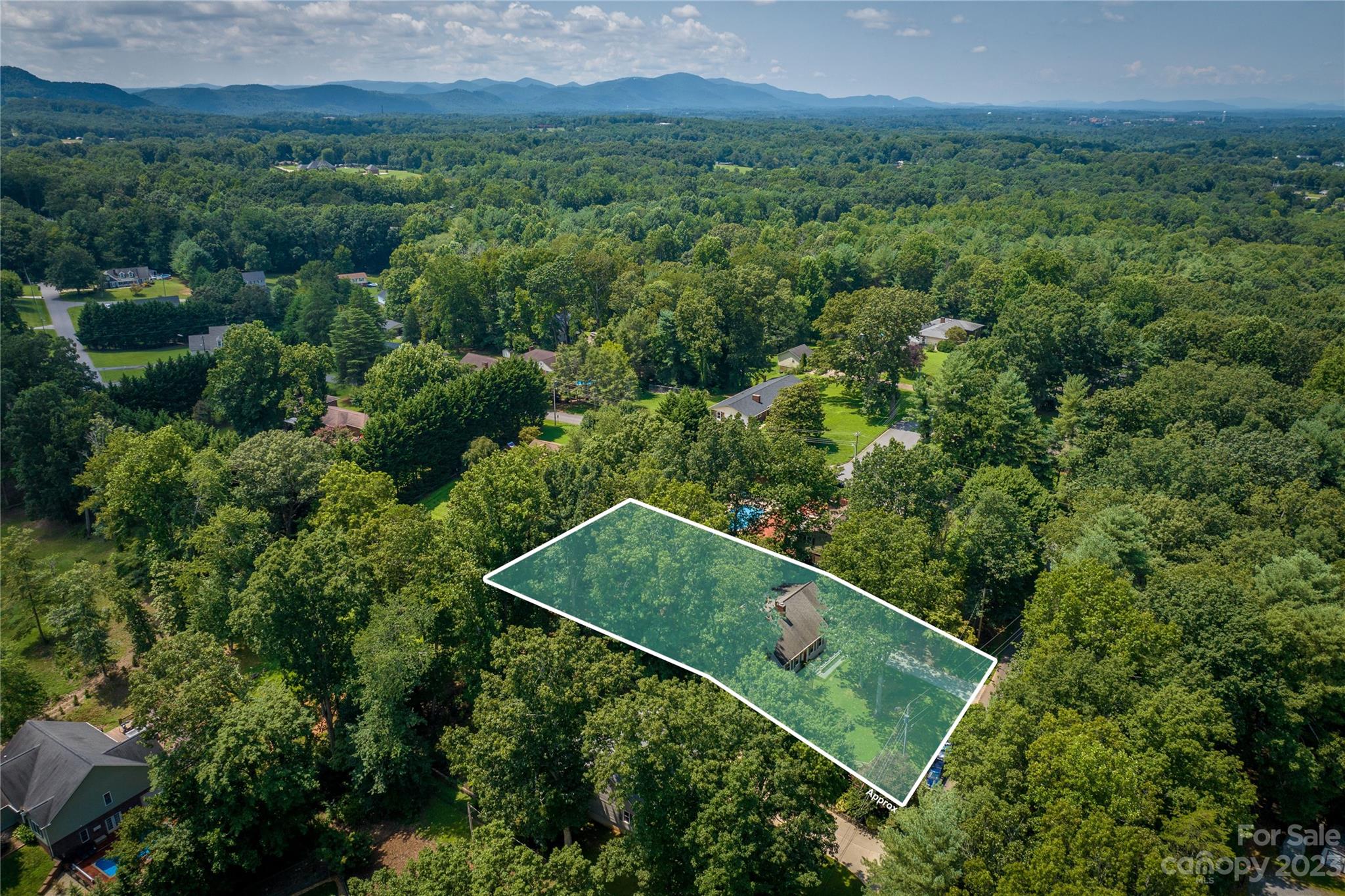 102 Oak Dale Lane