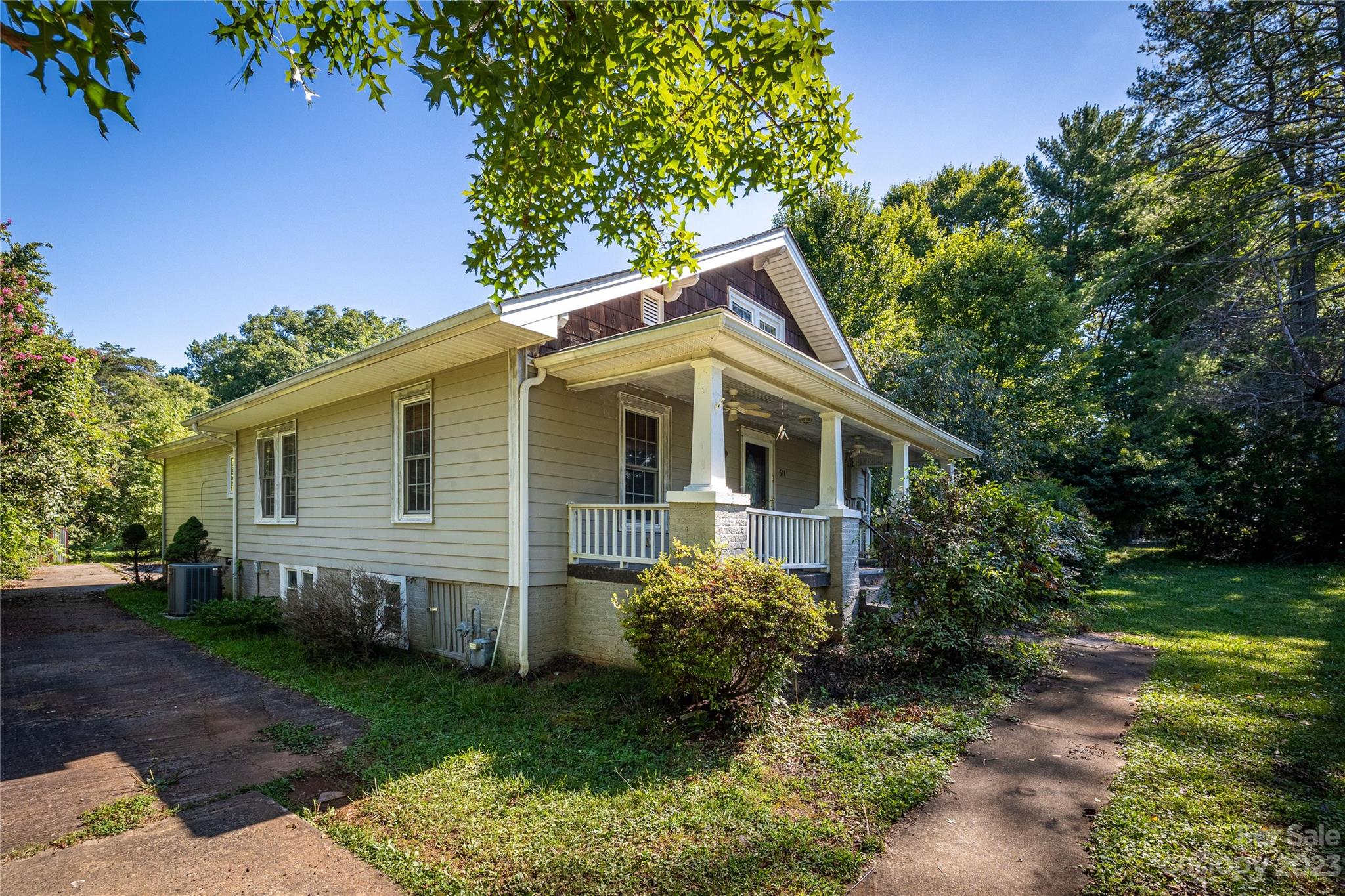 611 Vine Arden Road
