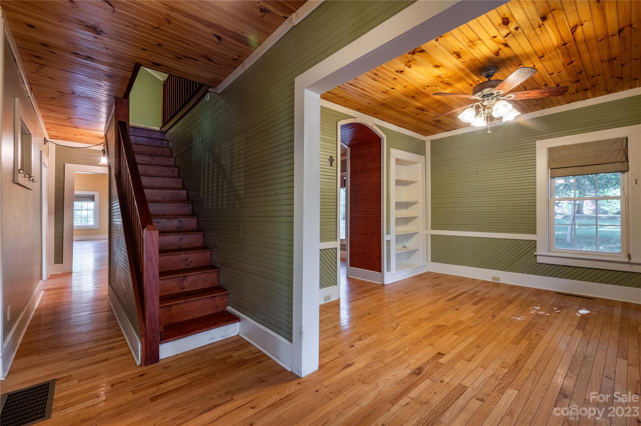 611 Vine Arden Road