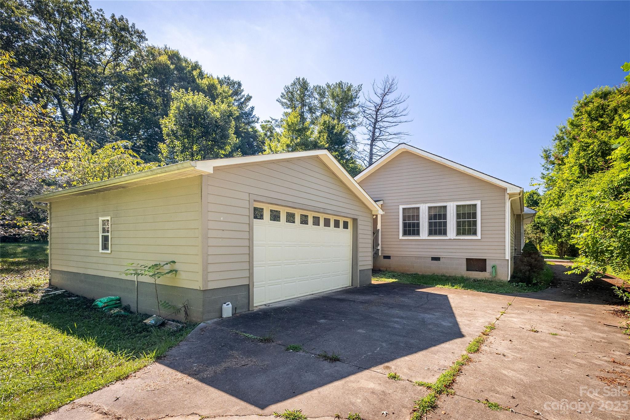 611 Vine Arden Road