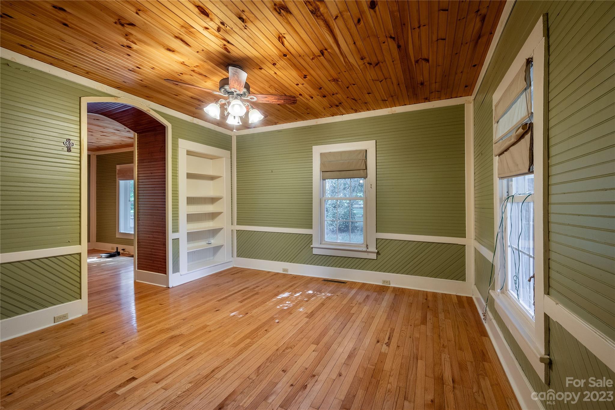 611 Vine Arden Road