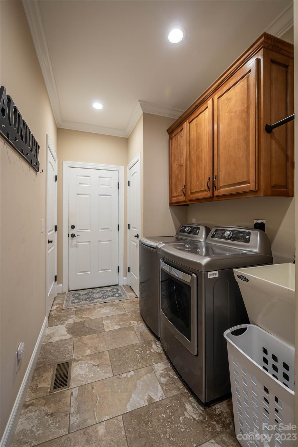 3533 Blankenship Drive