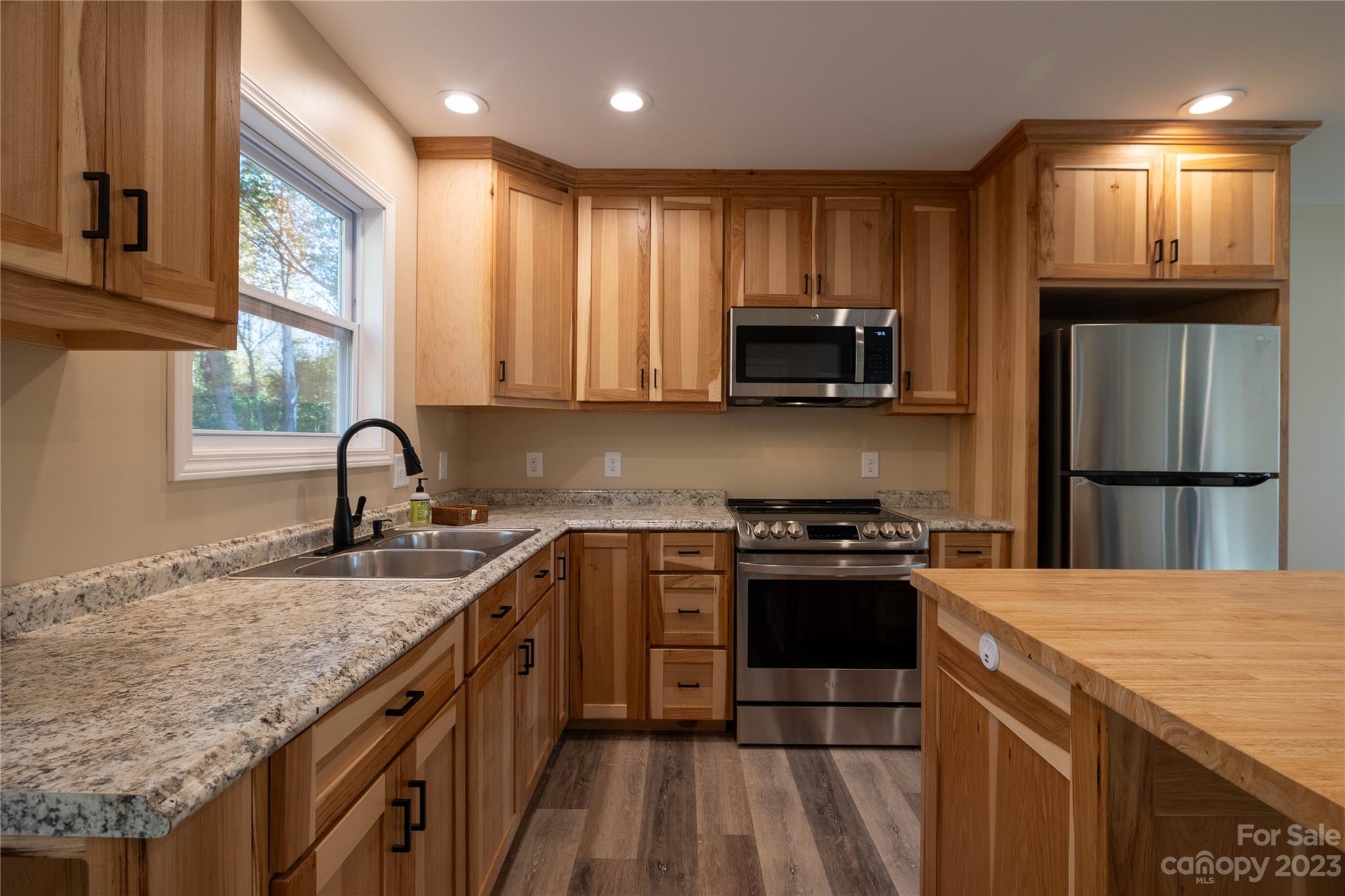 1237 Coffey Way