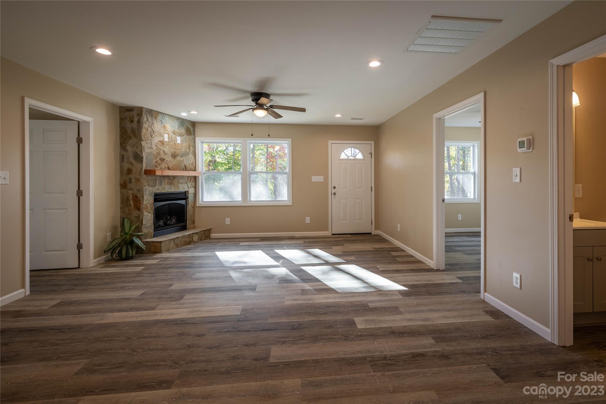 1237 Coffey Way