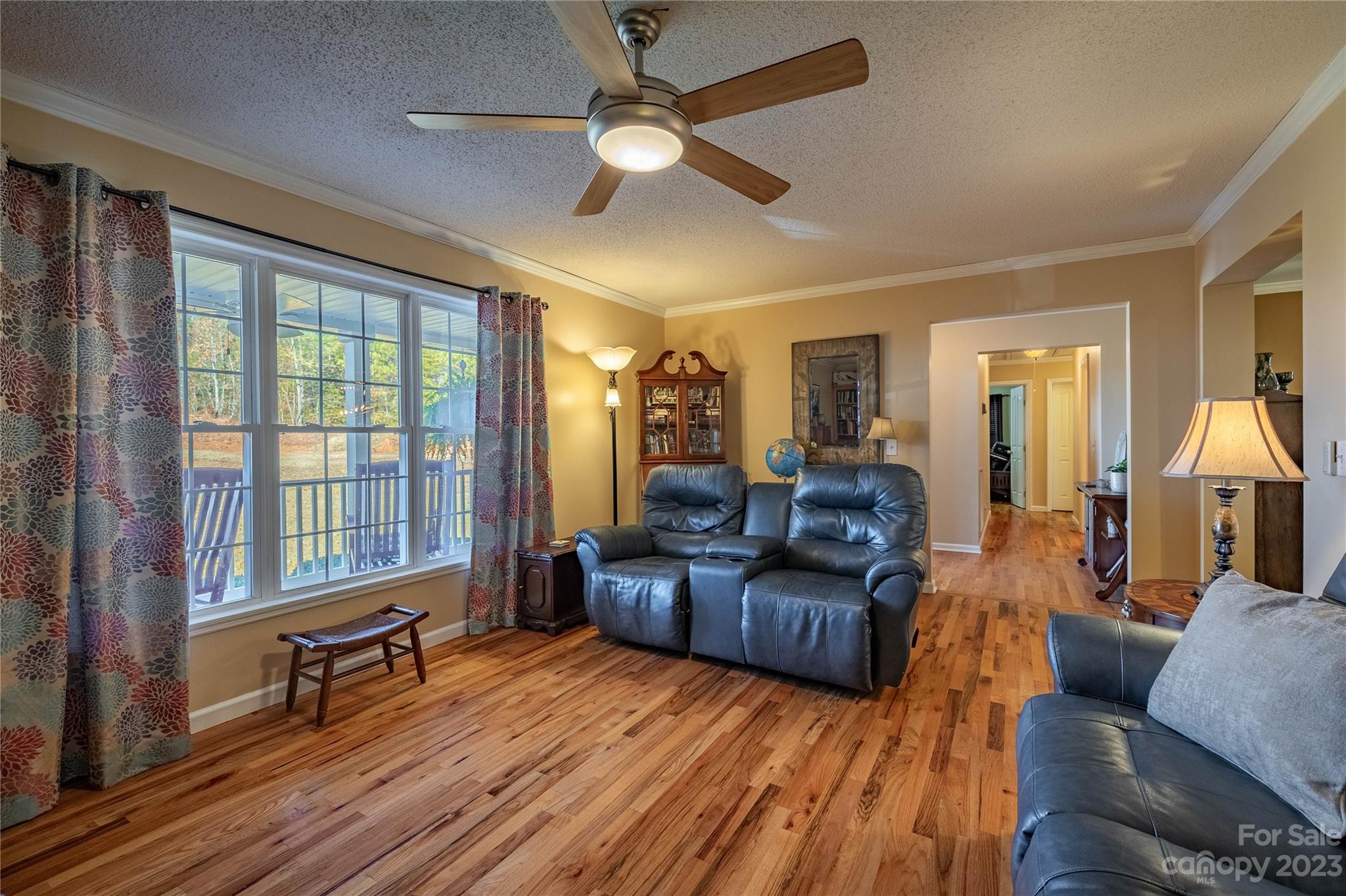 352 Dirty Ankle Road