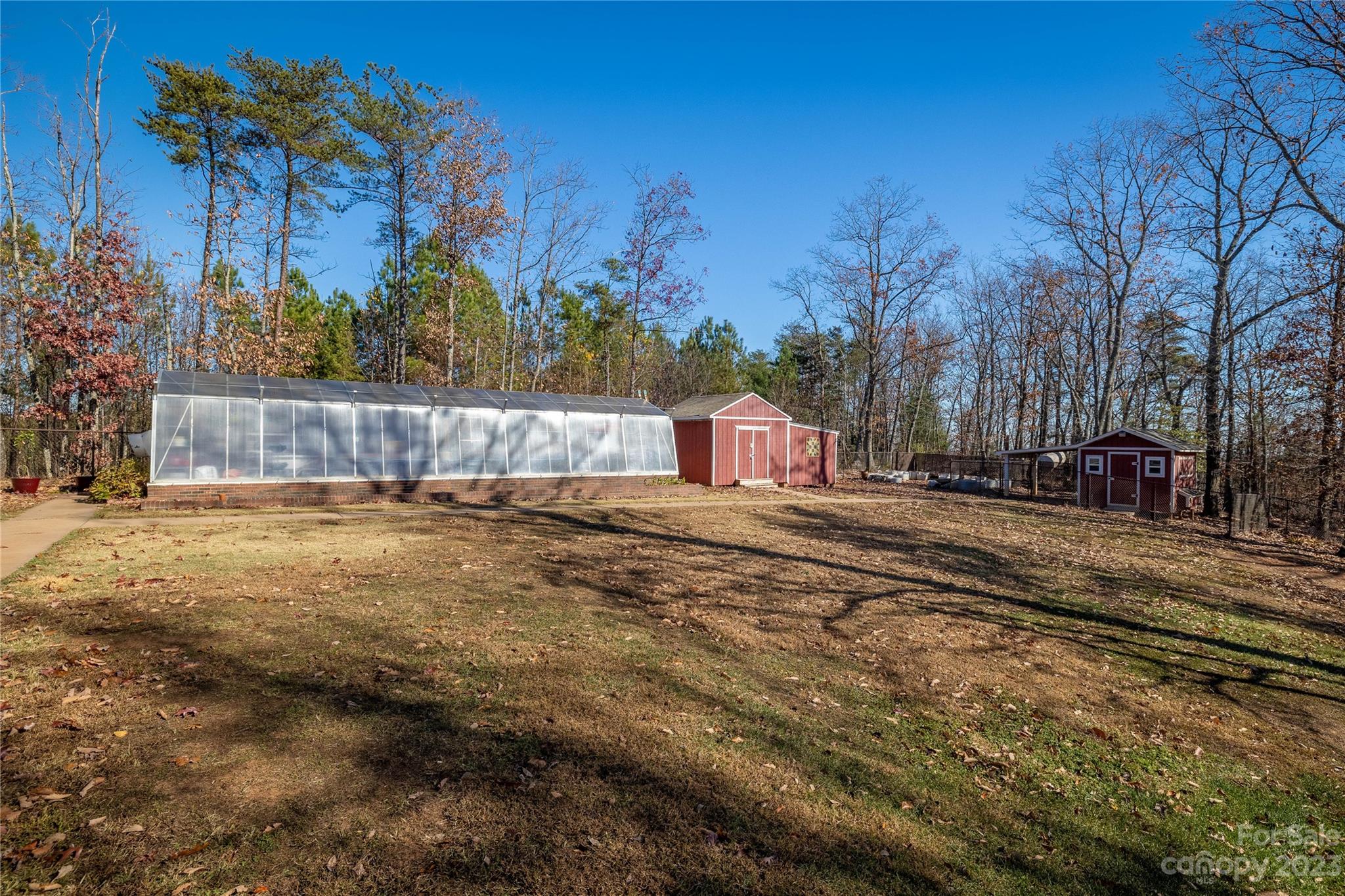 352 Dirty Ankle Road