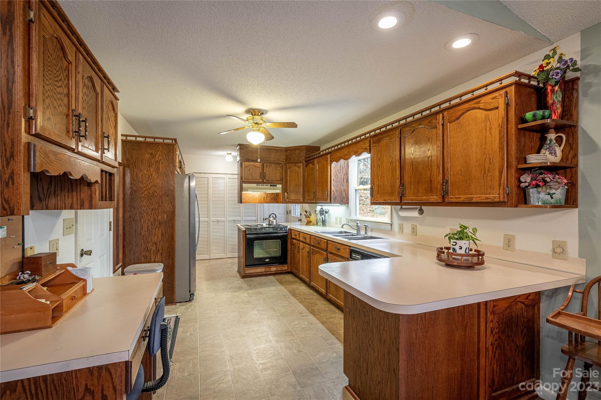 312 Inglewood Drive