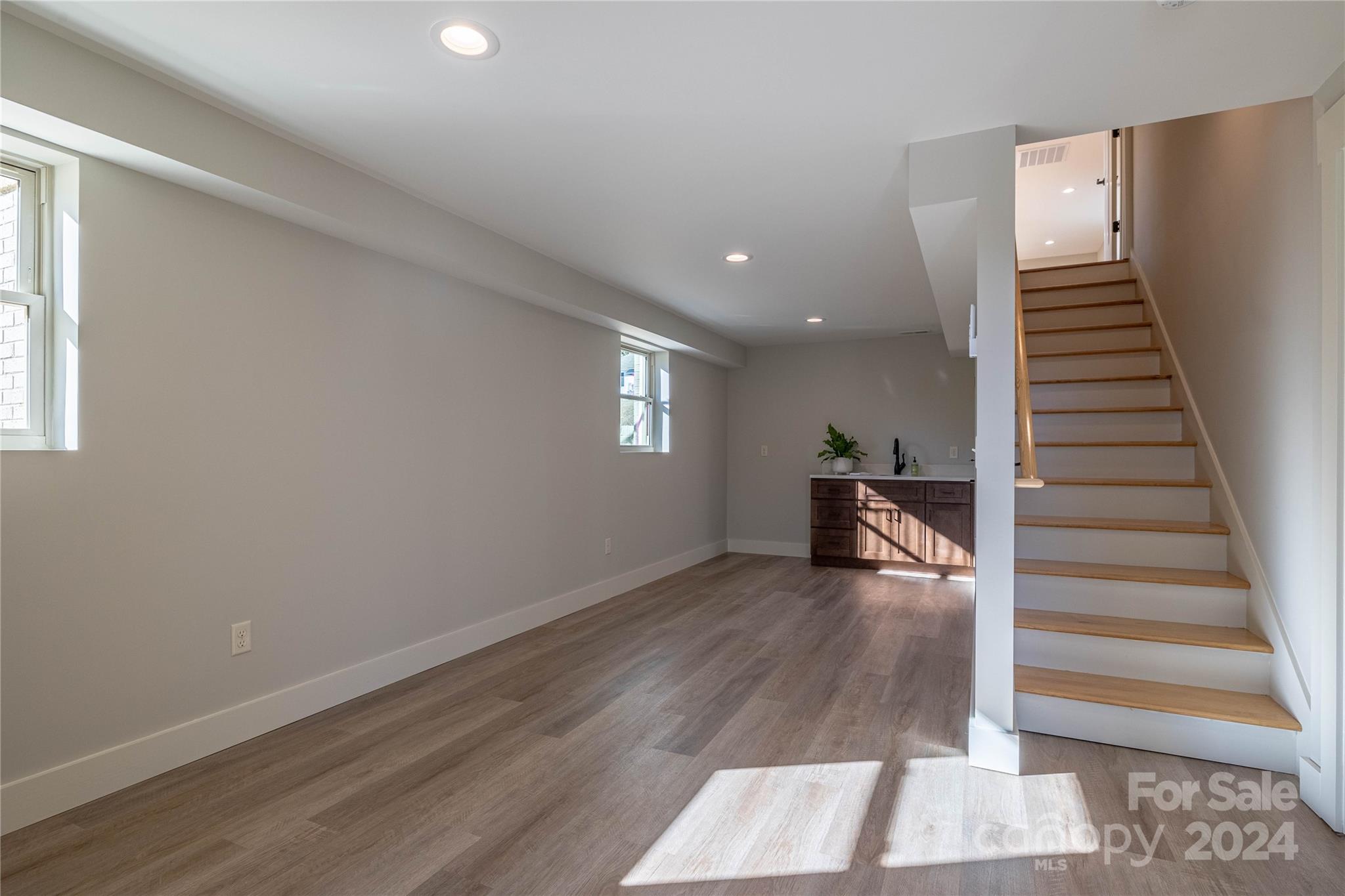 113 Burkemont Avenue
