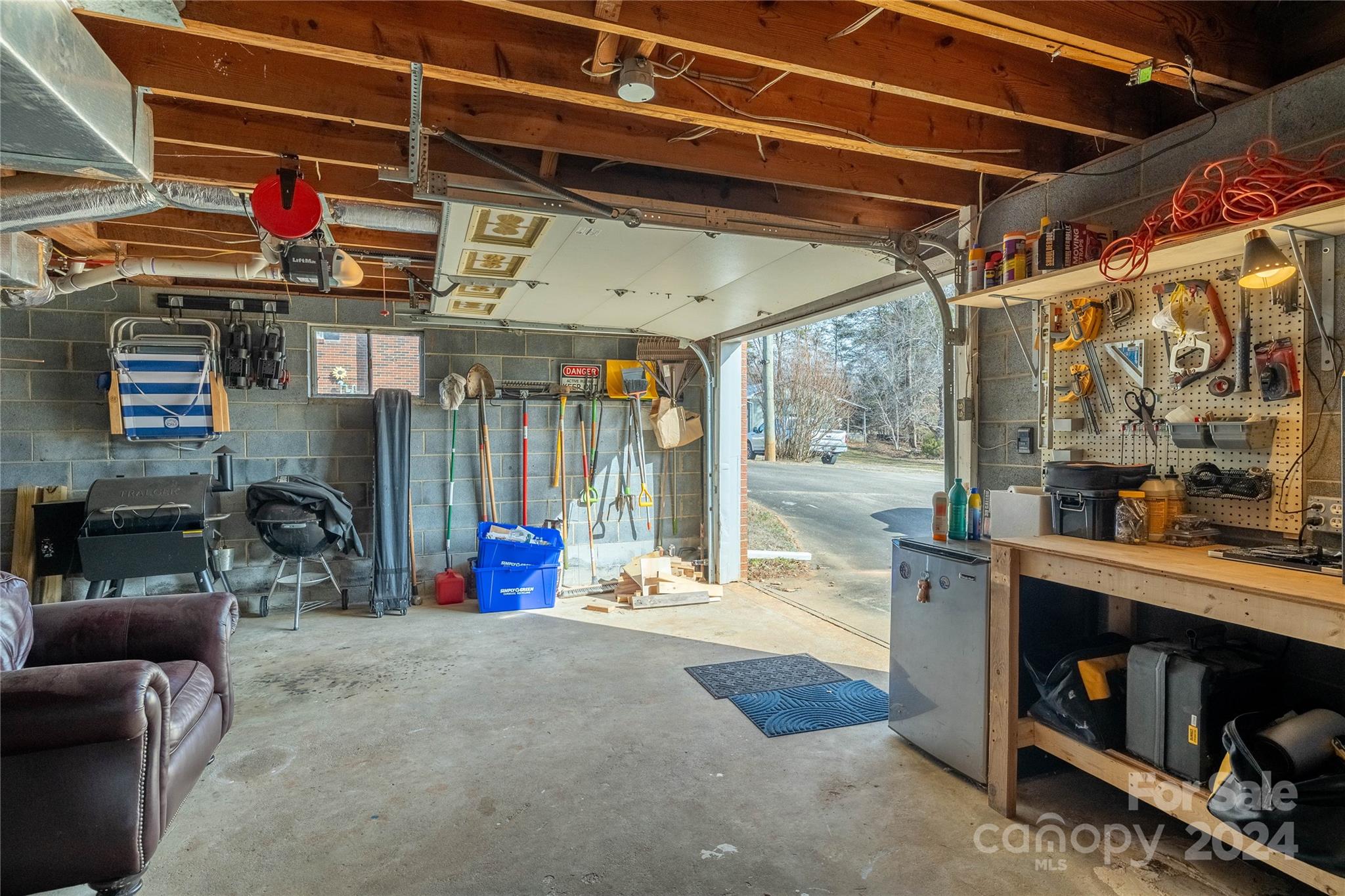 118 Whitley Road