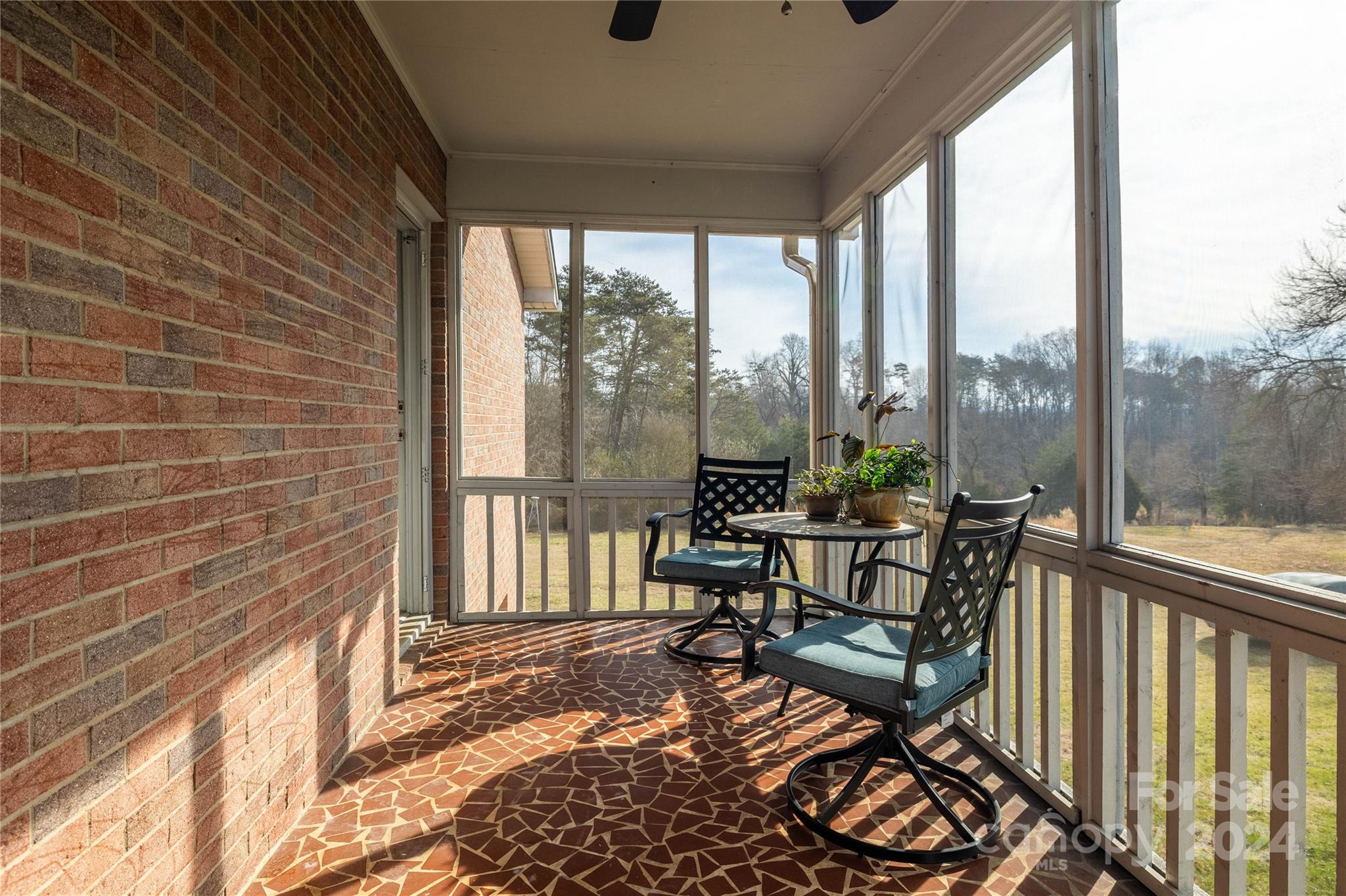 118 Whitley Road