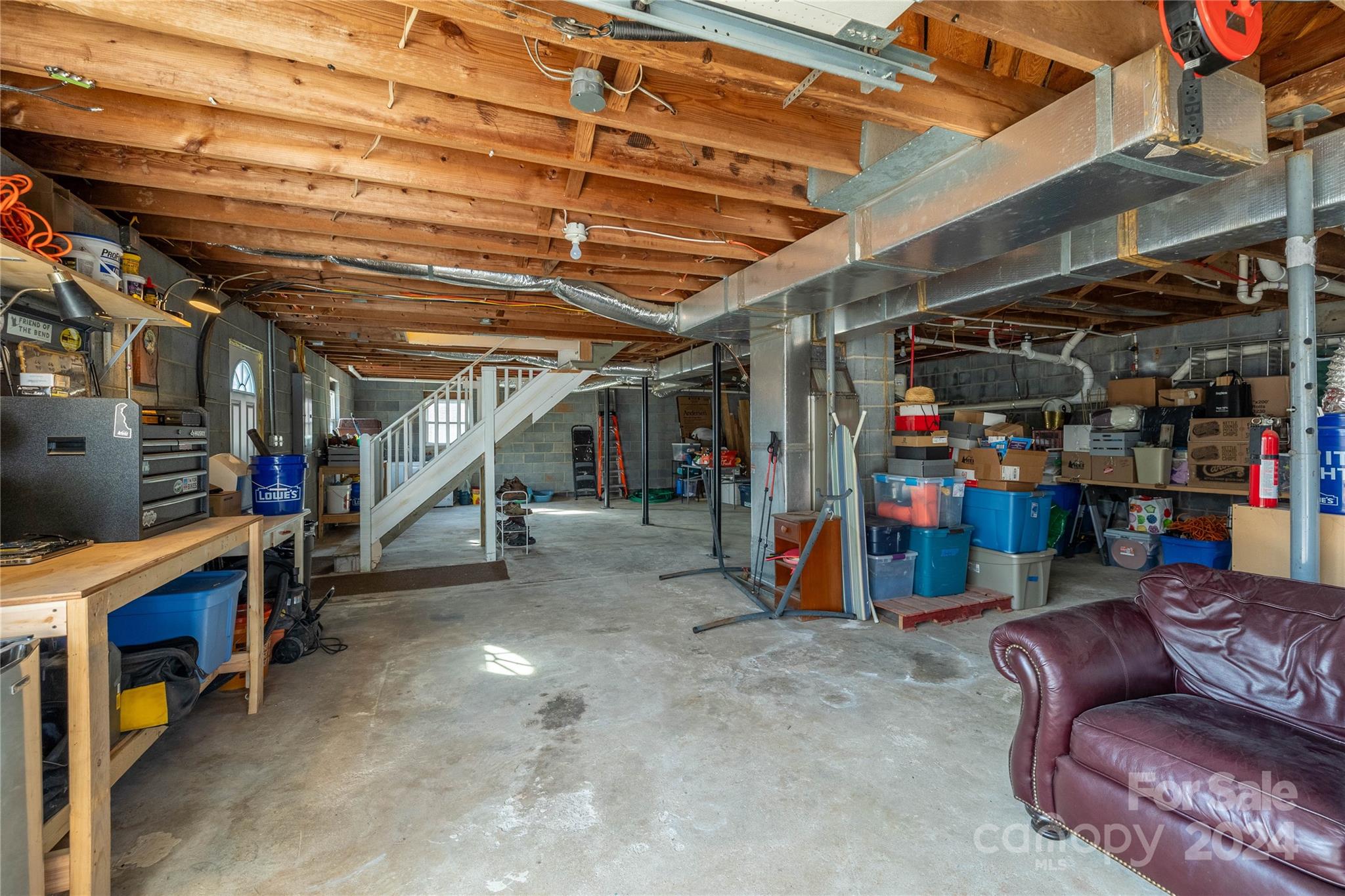 118 Whitley Road