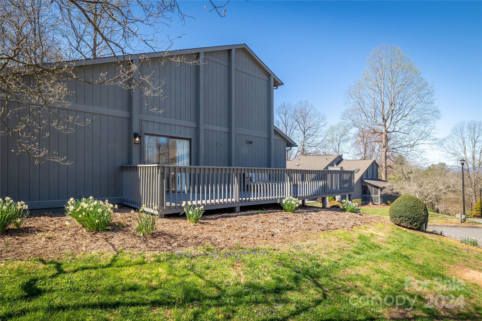 600 Independence Trail