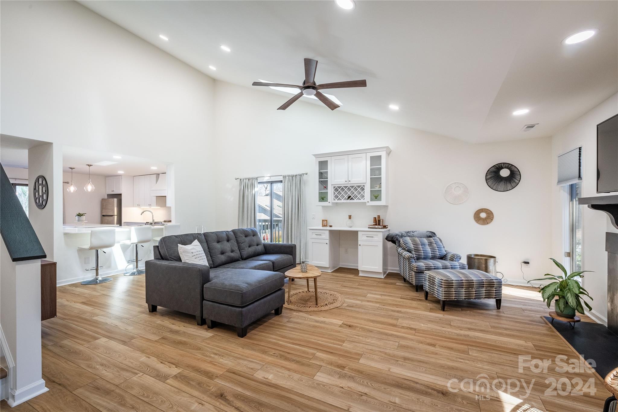 600 Independence Trail
