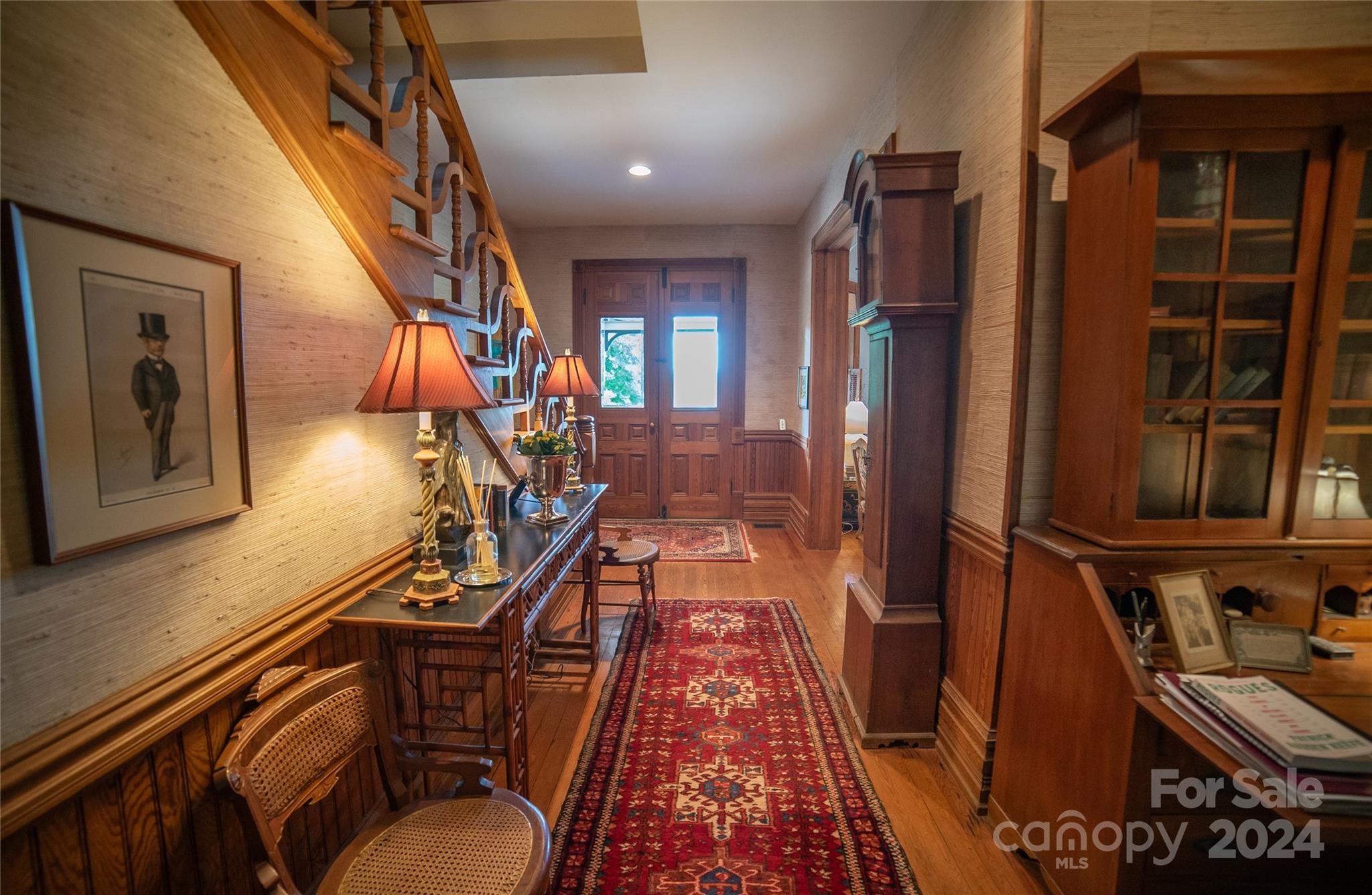 213 Riverside Drive