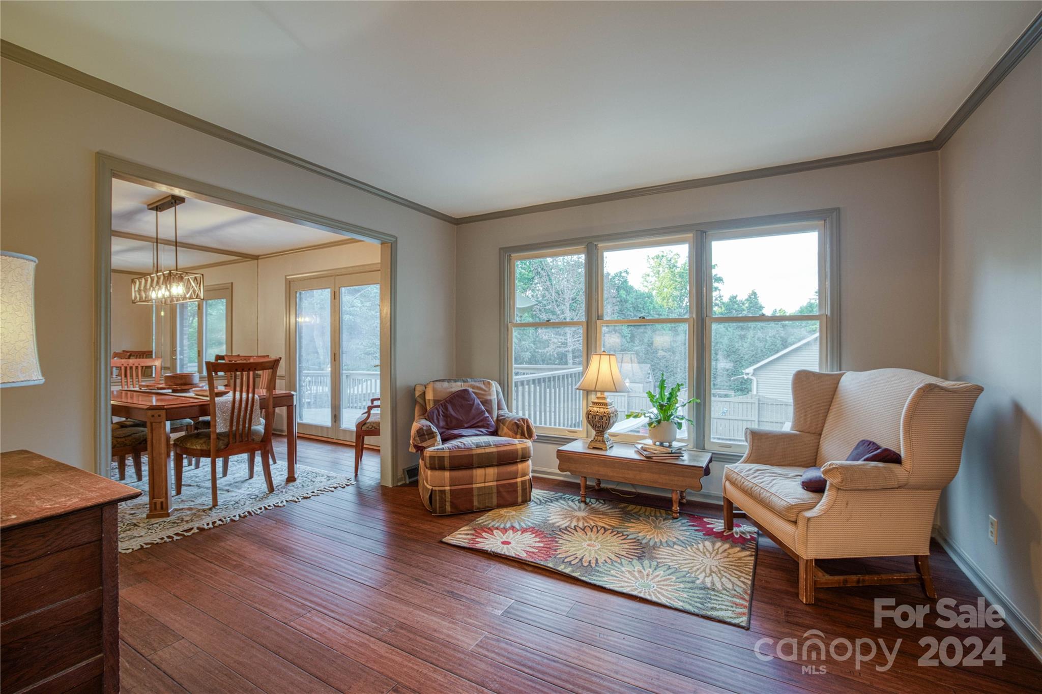 300 Castlegate Drive