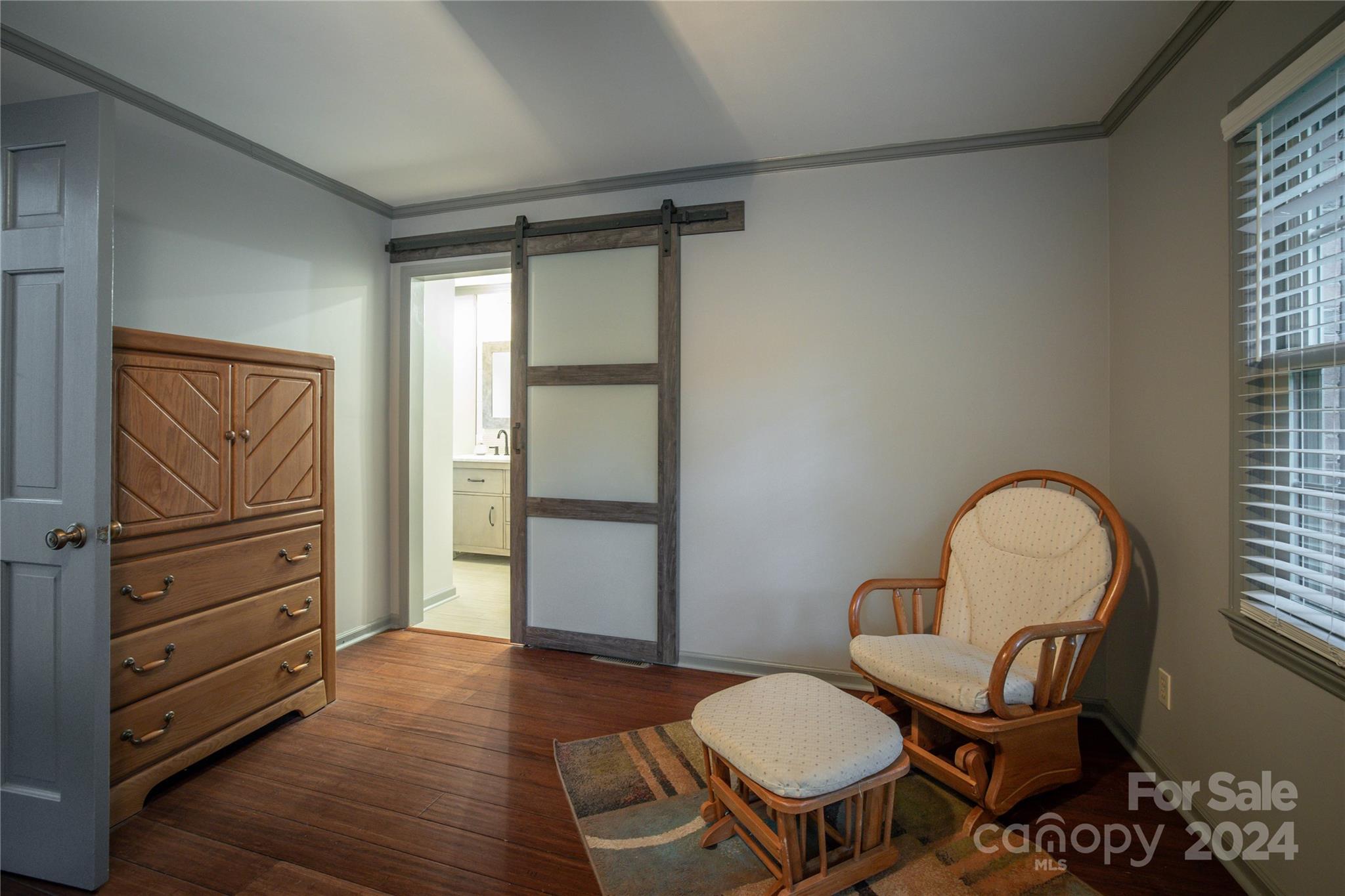 300 Castlegate Drive