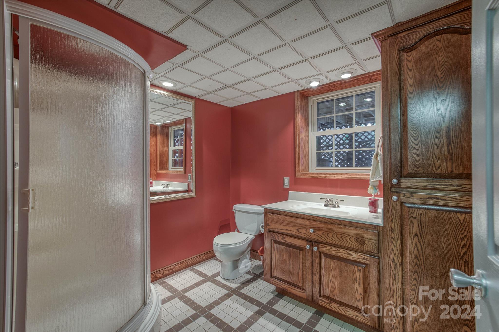 300 Castlegate Drive