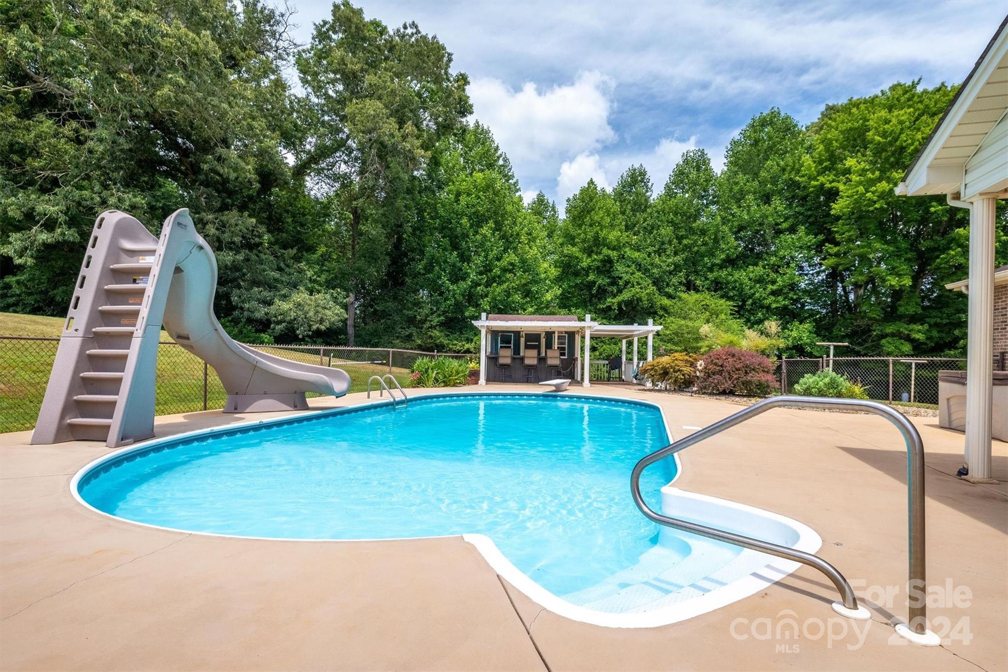 9376 Jacob Fork River Road