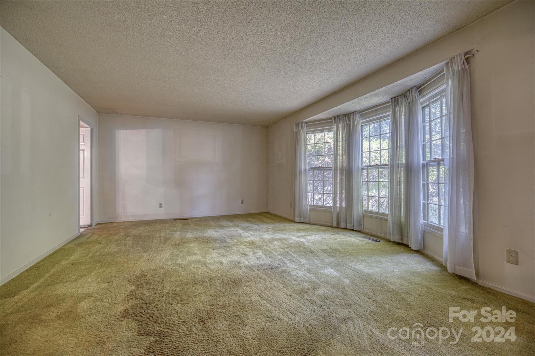 111 Ervingdale Lane