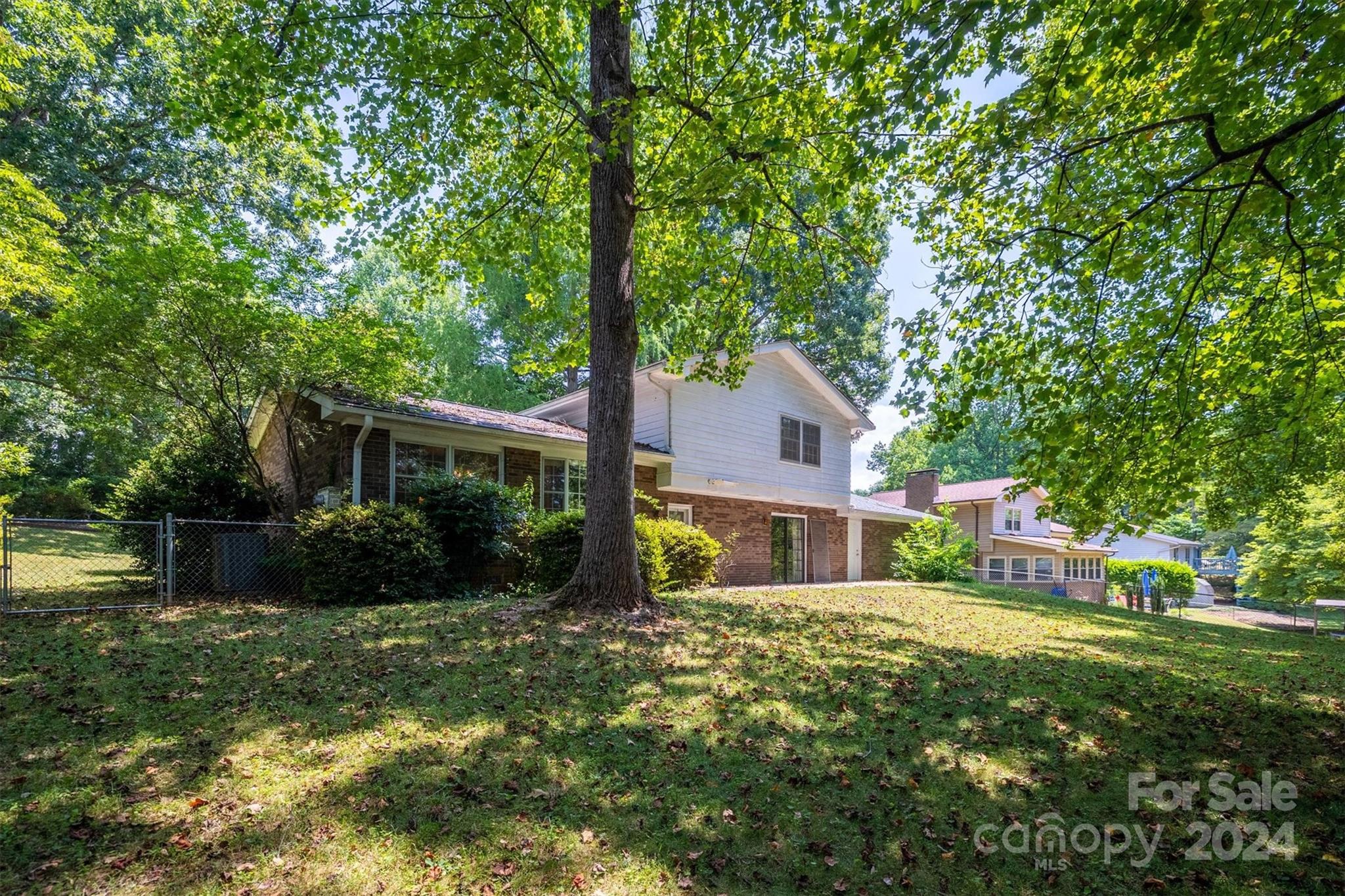 111 Ervingdale Lane