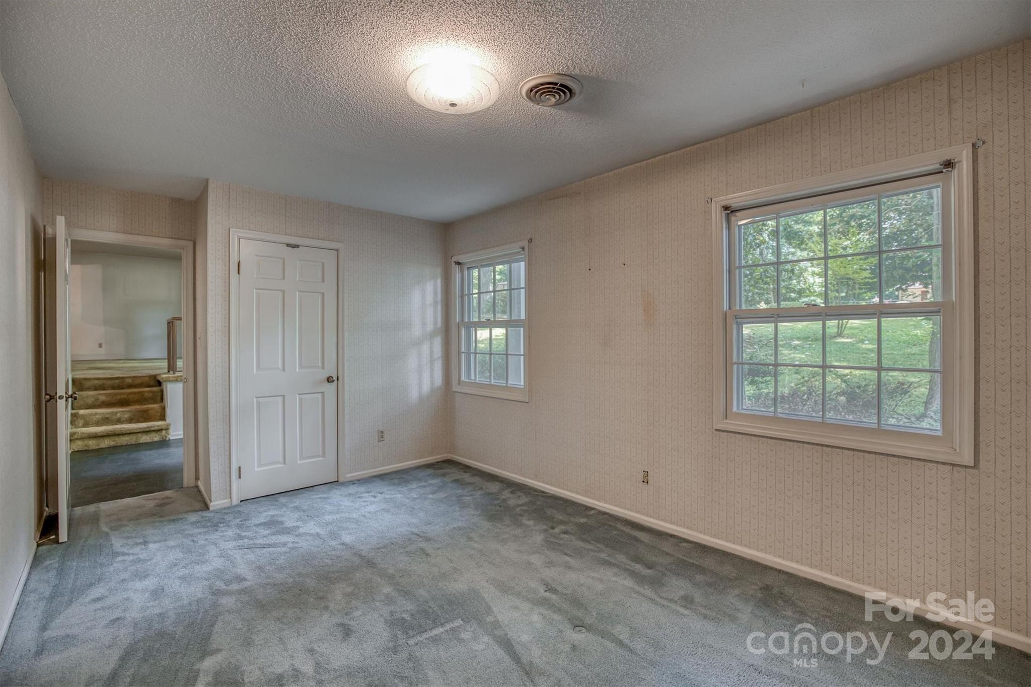 111 Ervingdale Lane