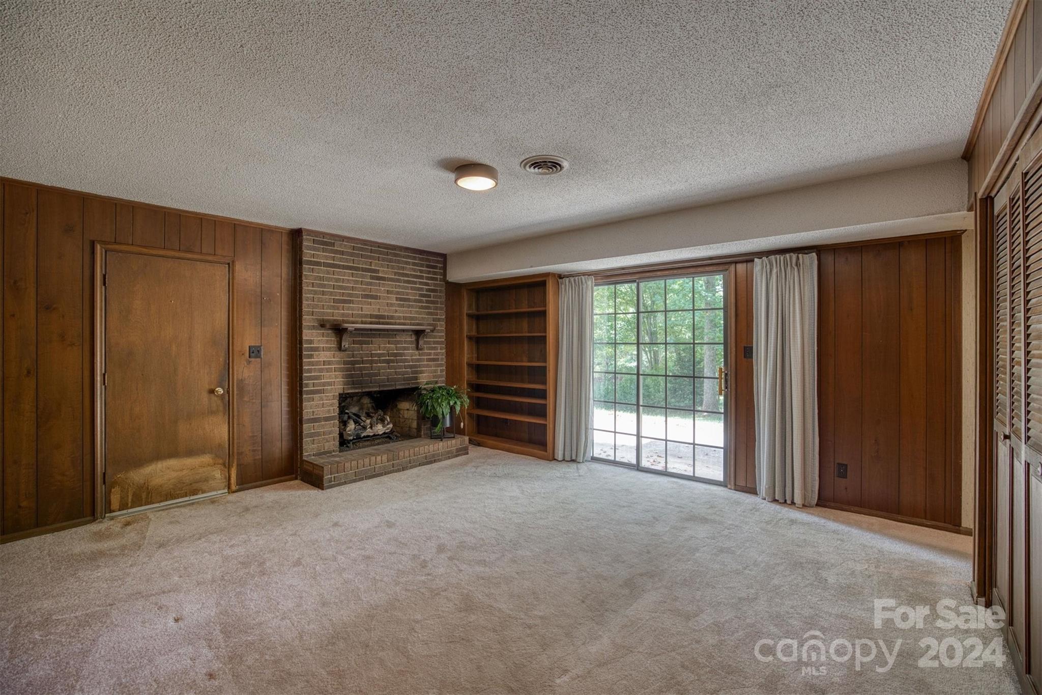 111 Ervingdale Lane