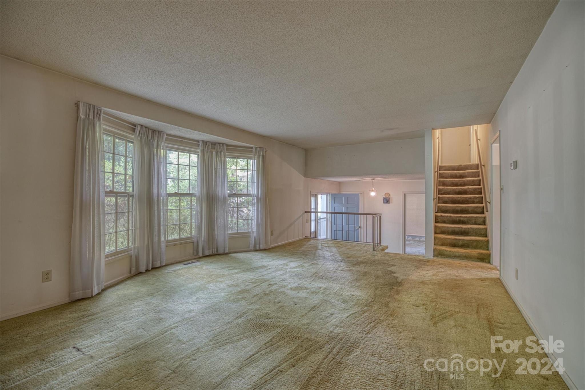 111 Ervingdale Lane