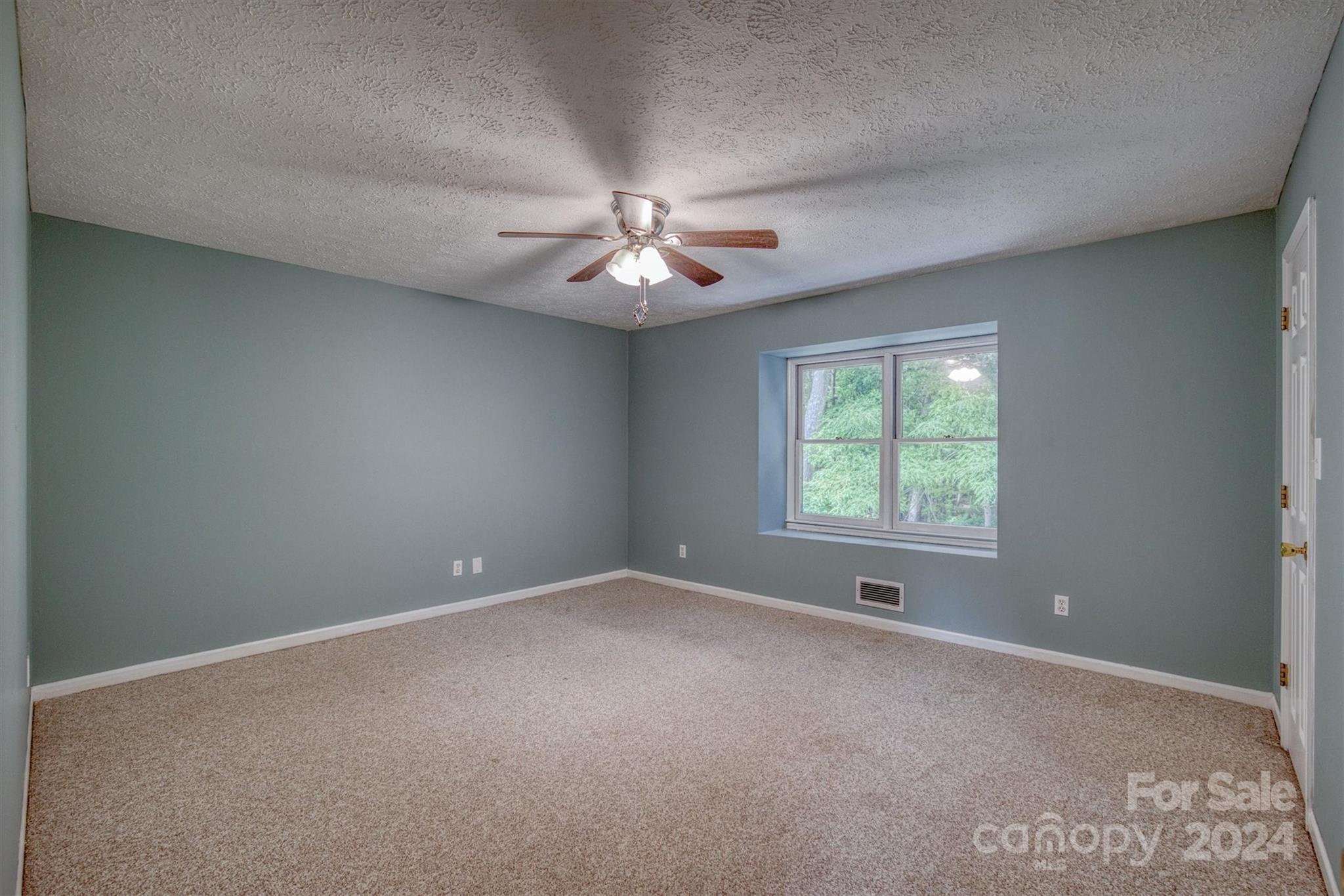 2629 US 70 Highway E Unit: I-3