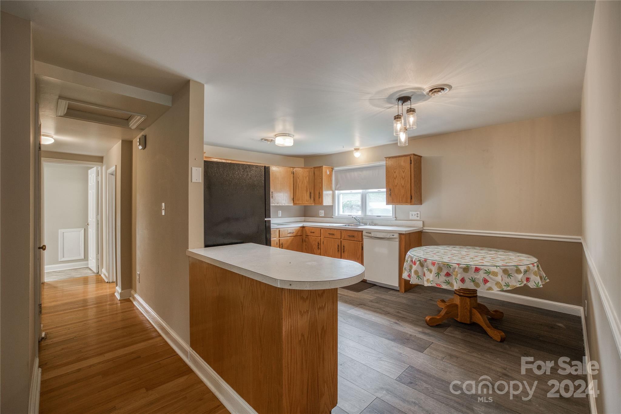 609 Praley Street SW