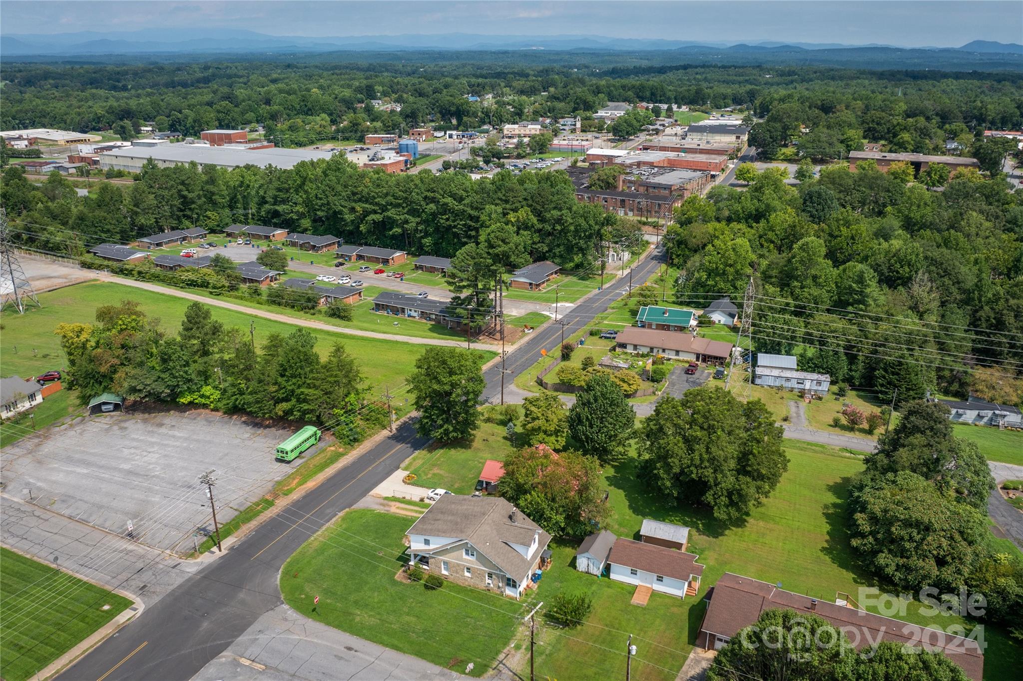 609 Praley Street SW