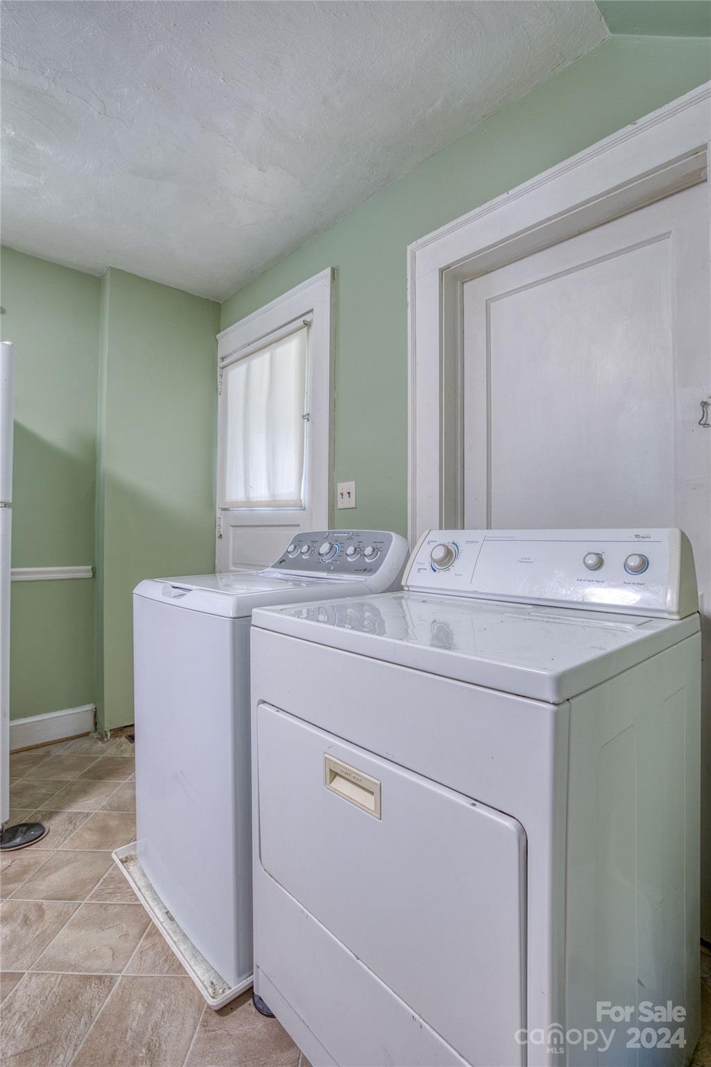 609 Praley Street SW