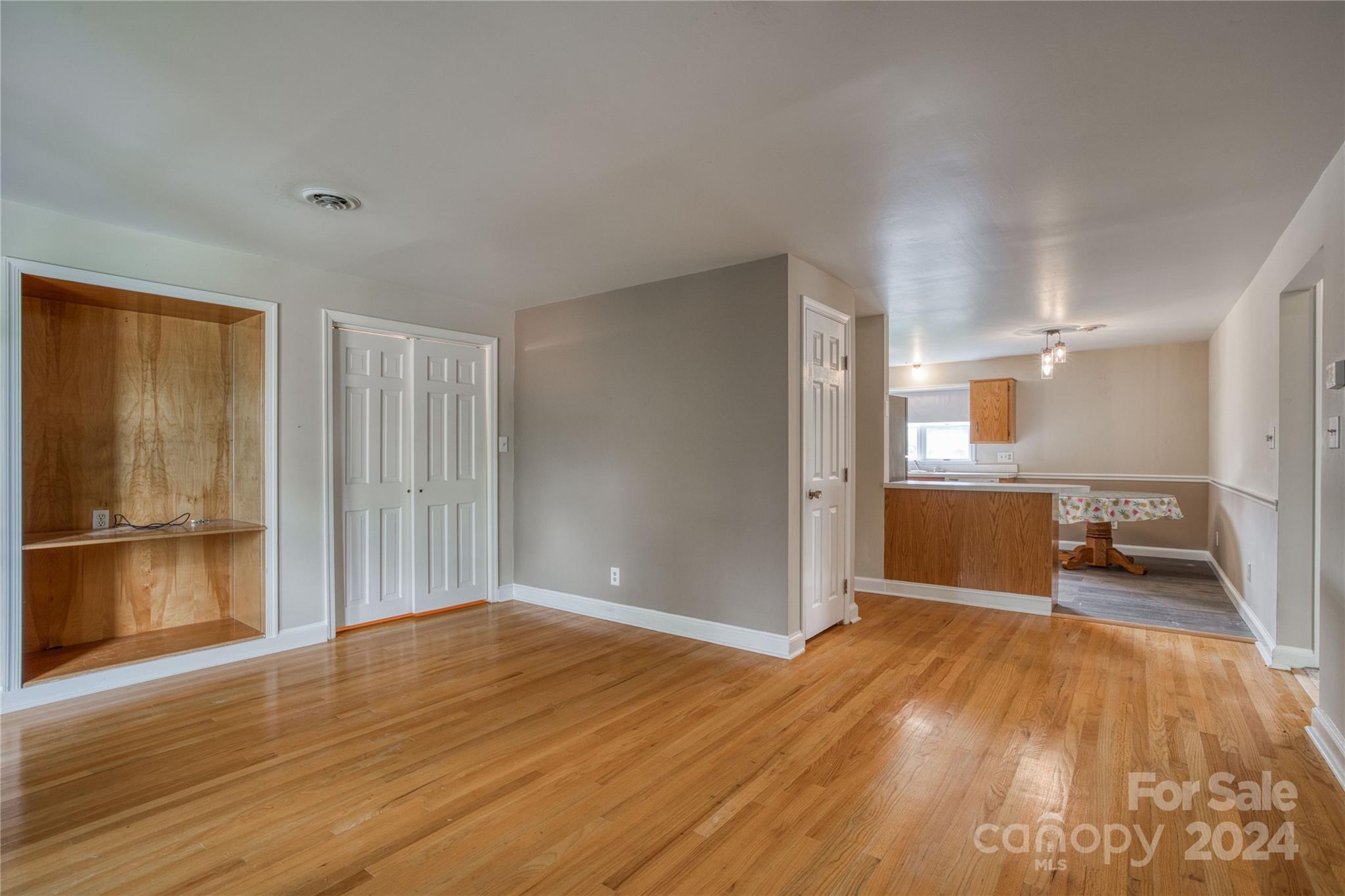 609 Praley Street SW