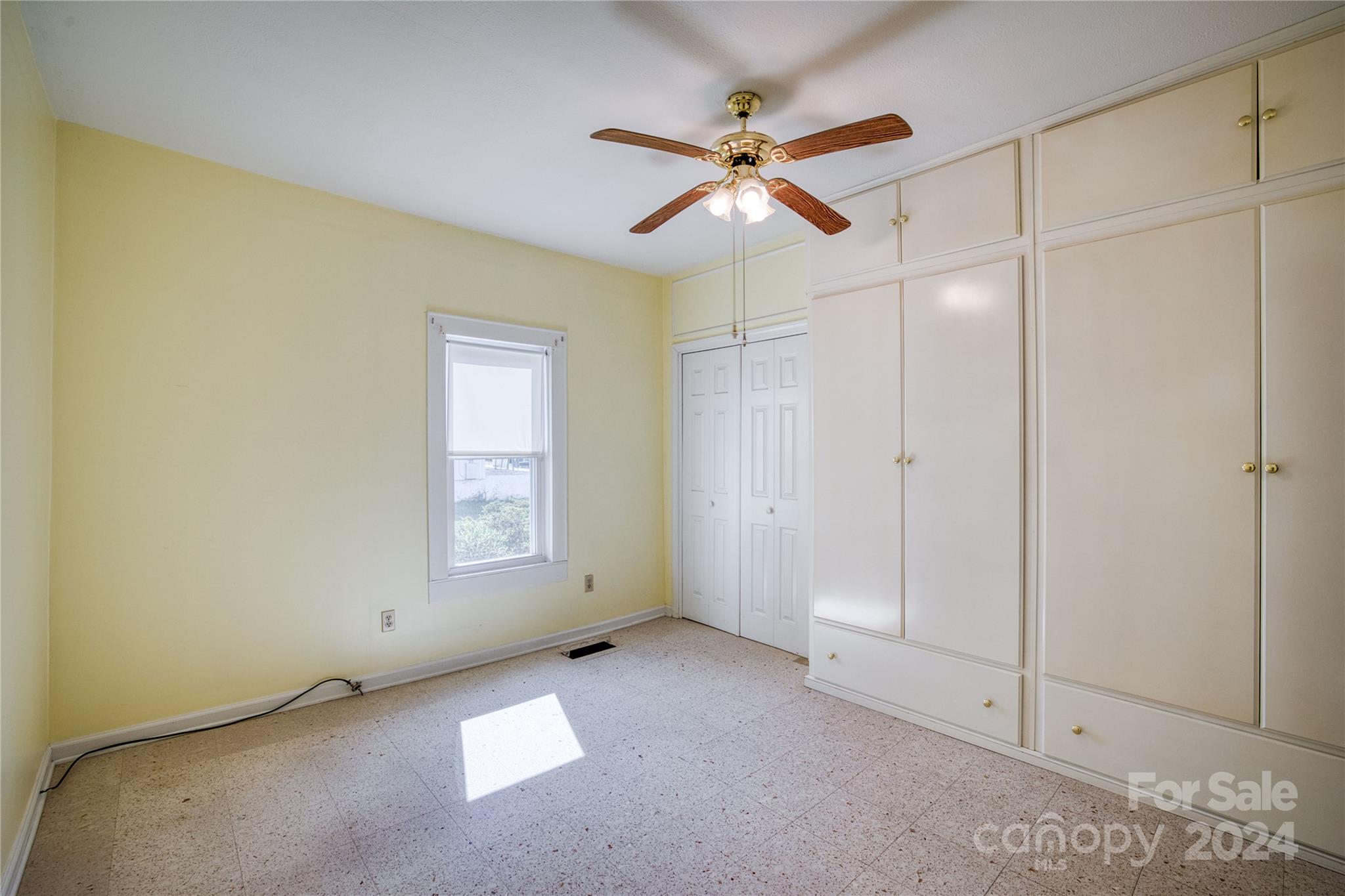 612 Lincoln Avenue NW