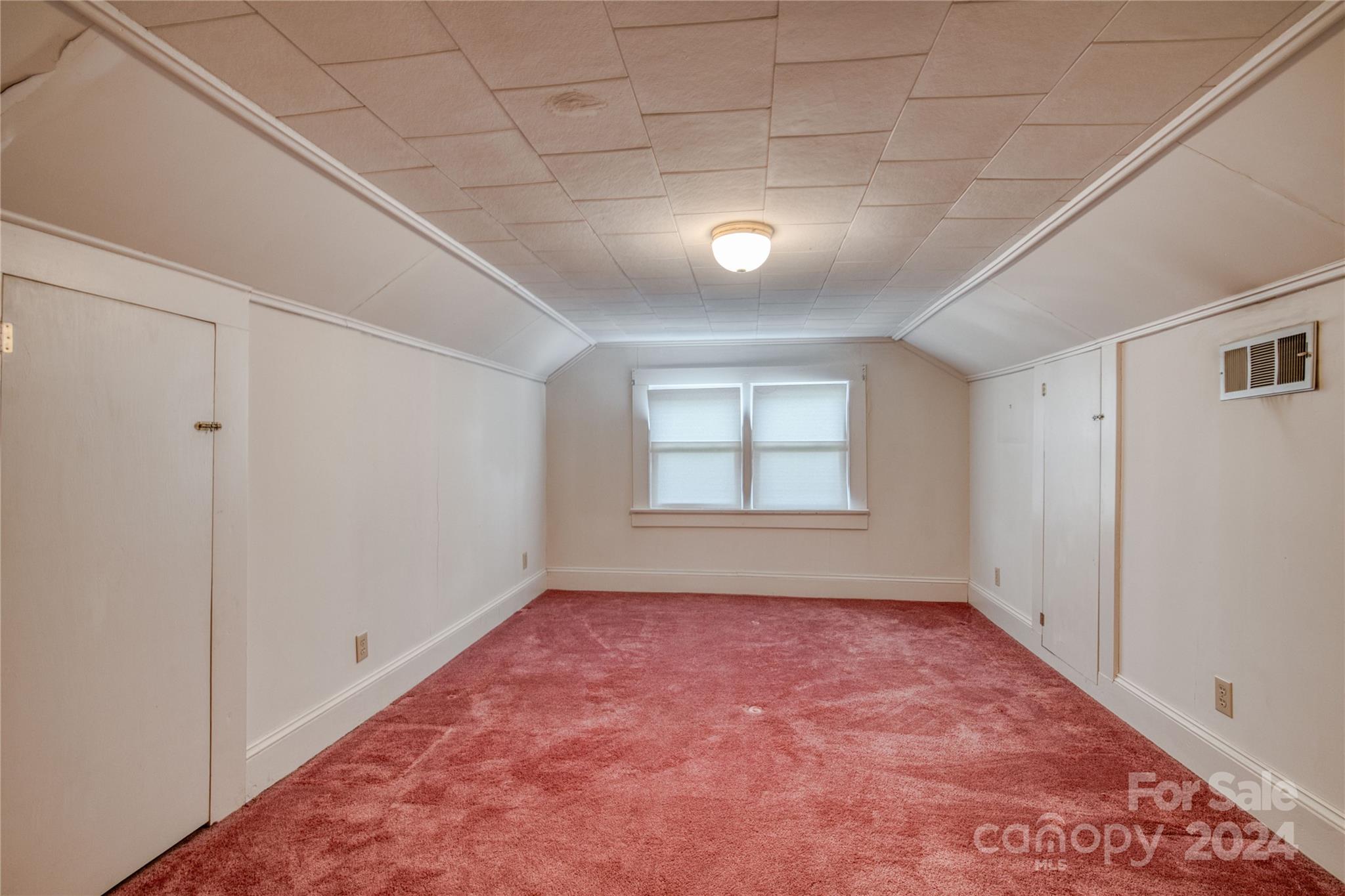 612 Lincoln Avenue NW