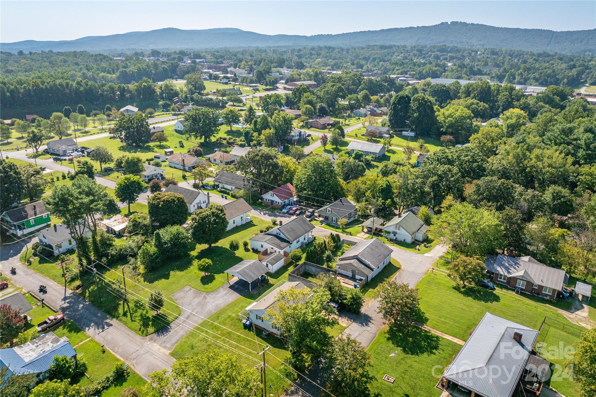 612 Lincoln Avenue NW