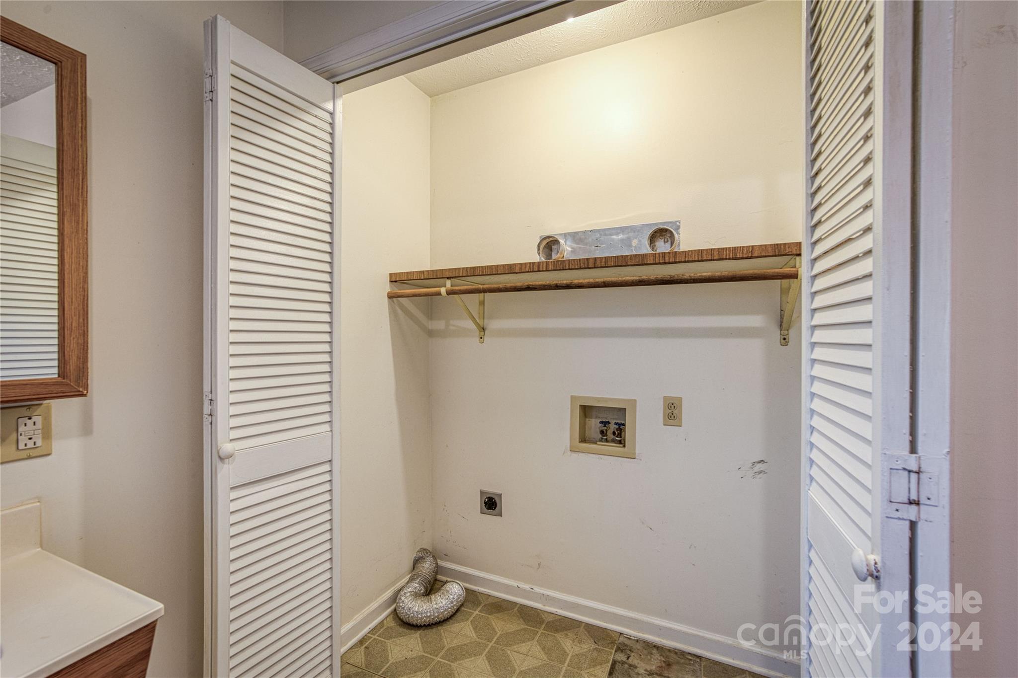 612 Lincoln Avenue NW