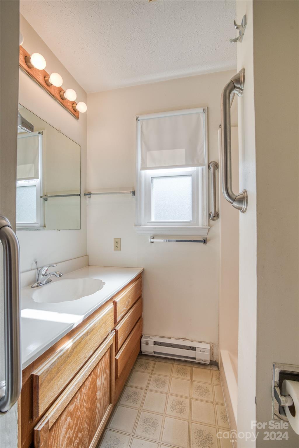 612 Lincoln Avenue NW