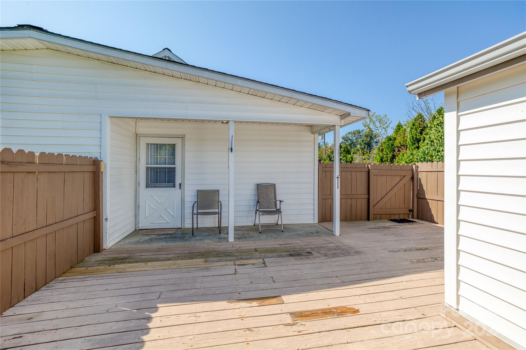 612 Lincoln Avenue NW