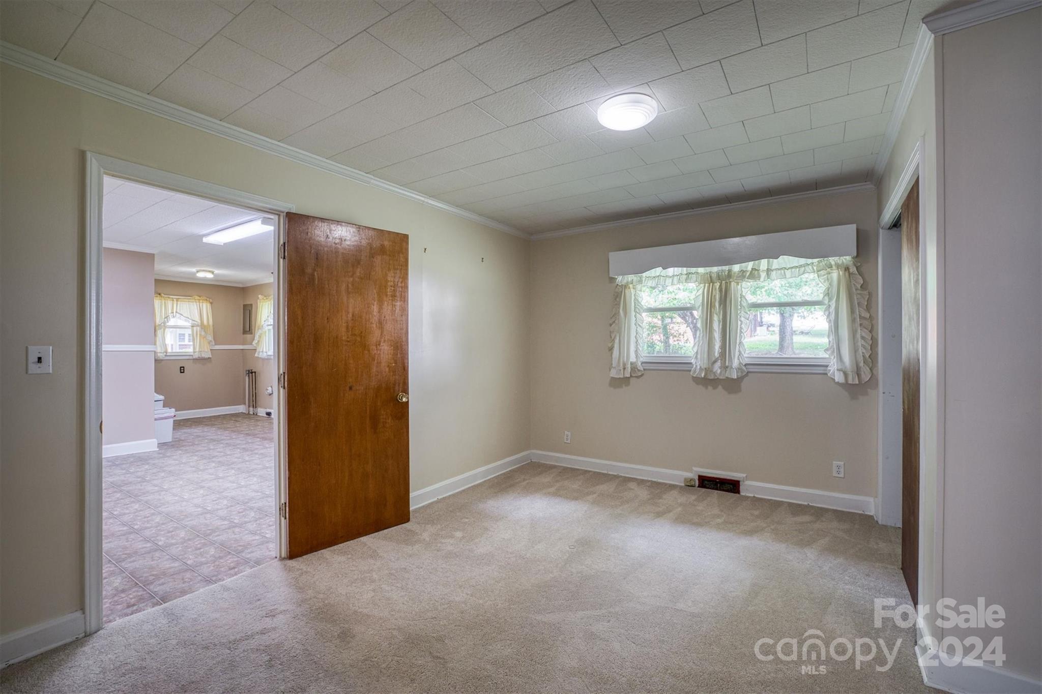 508 Lincoln Lane SW