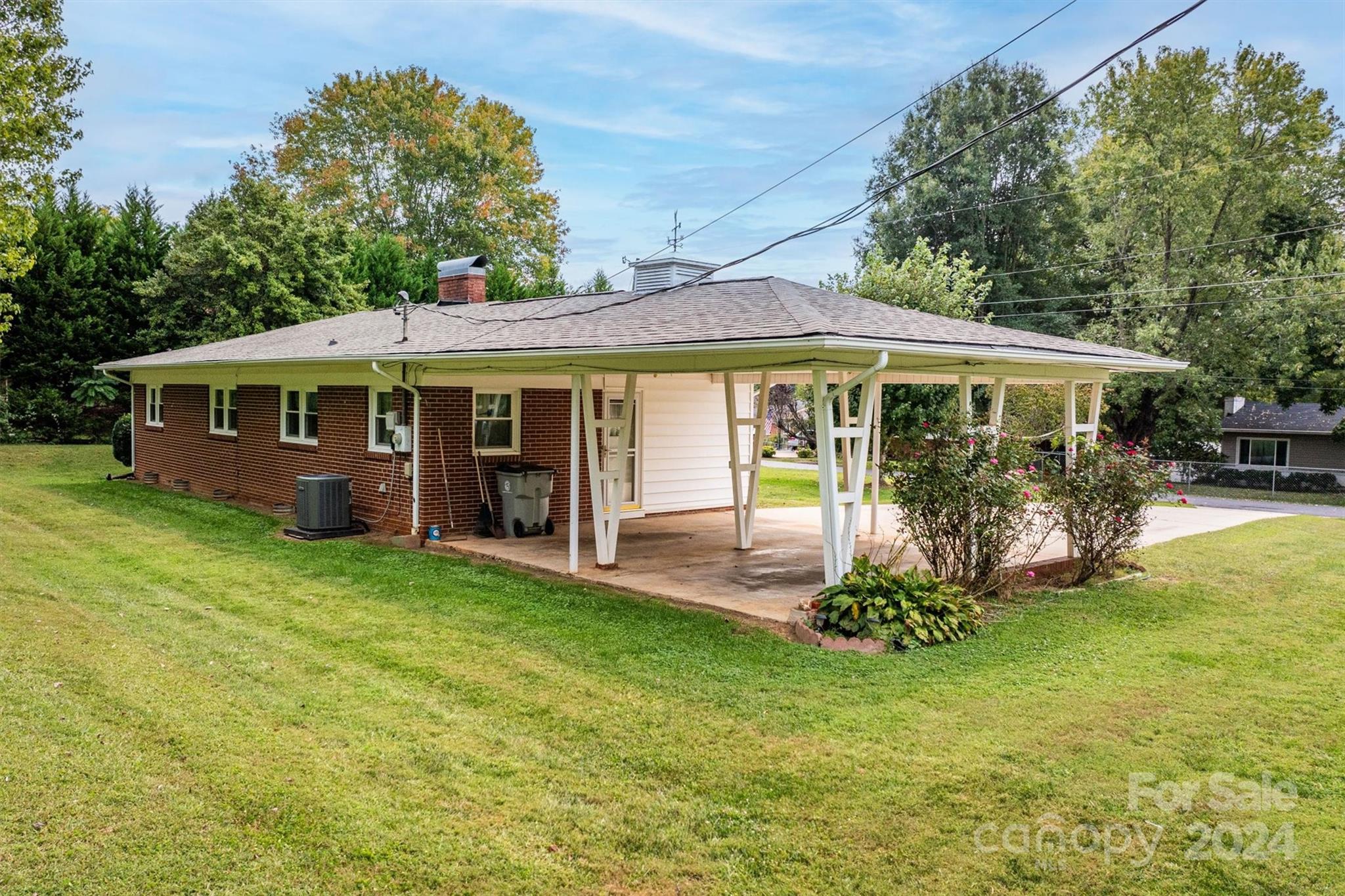 508 Lincoln Lane SW