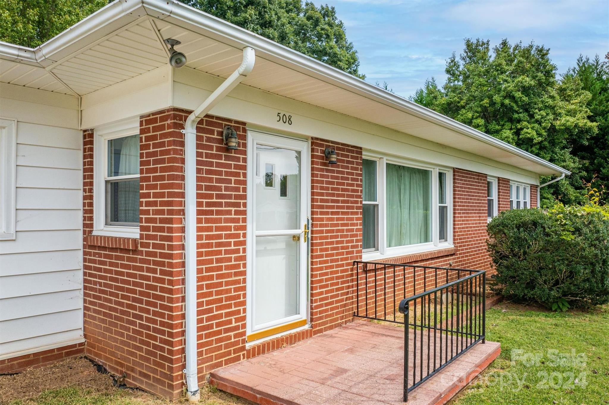 508 Lincoln Lane SW