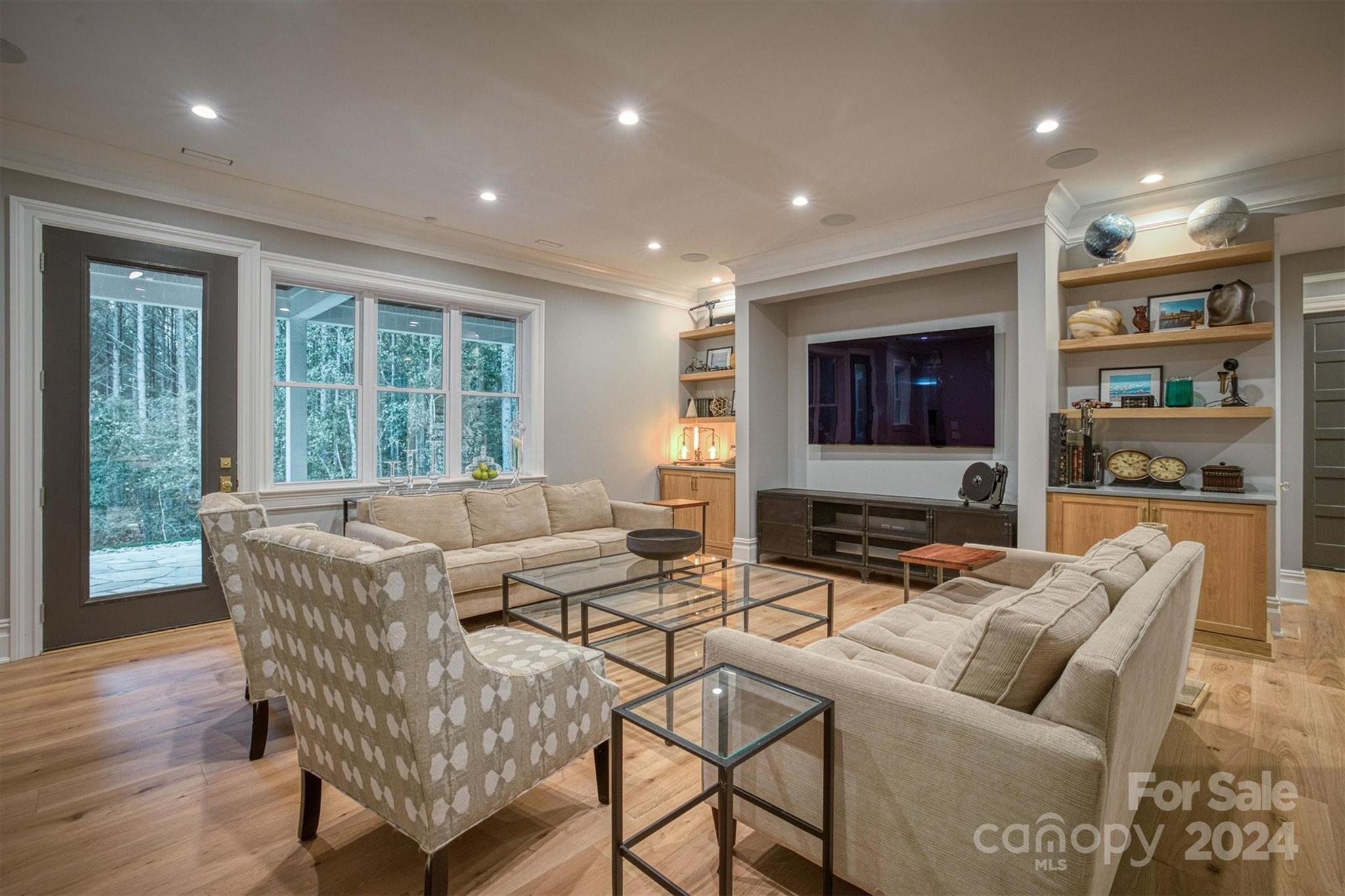 1253 Cordova Drive