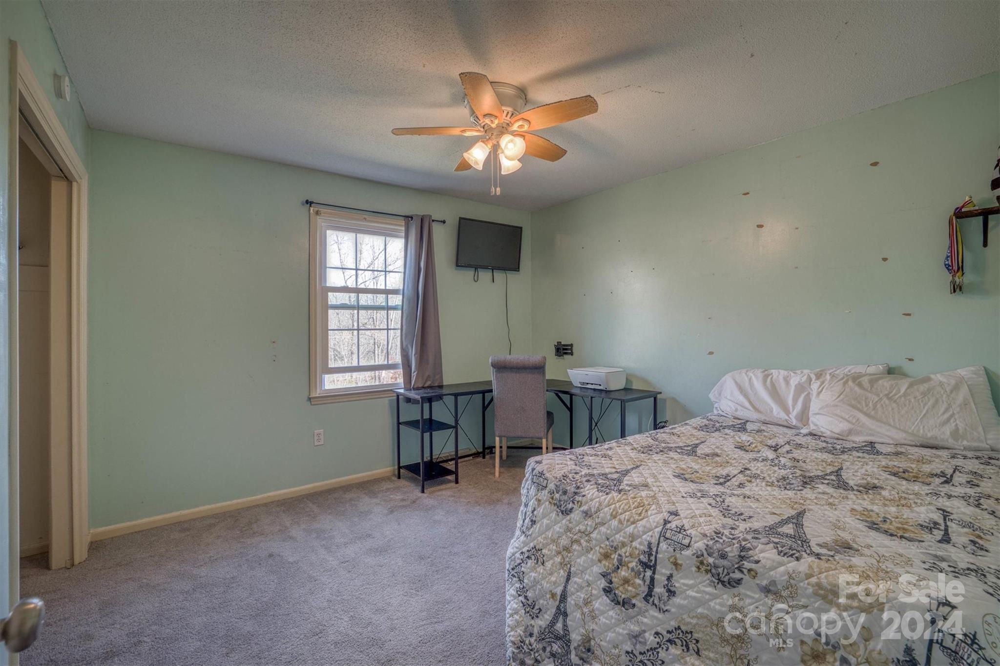 3842 22nd Street Court NE