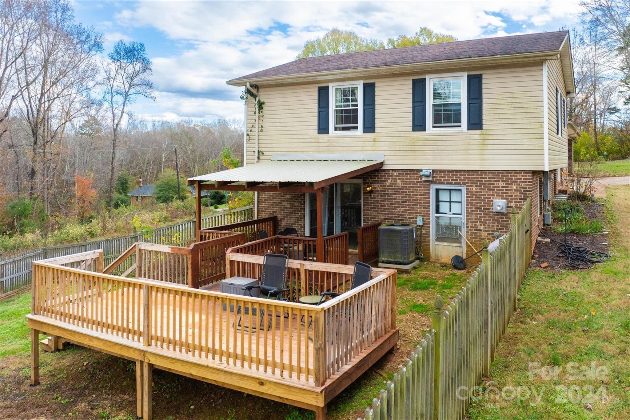 3842 22nd Street Court NE