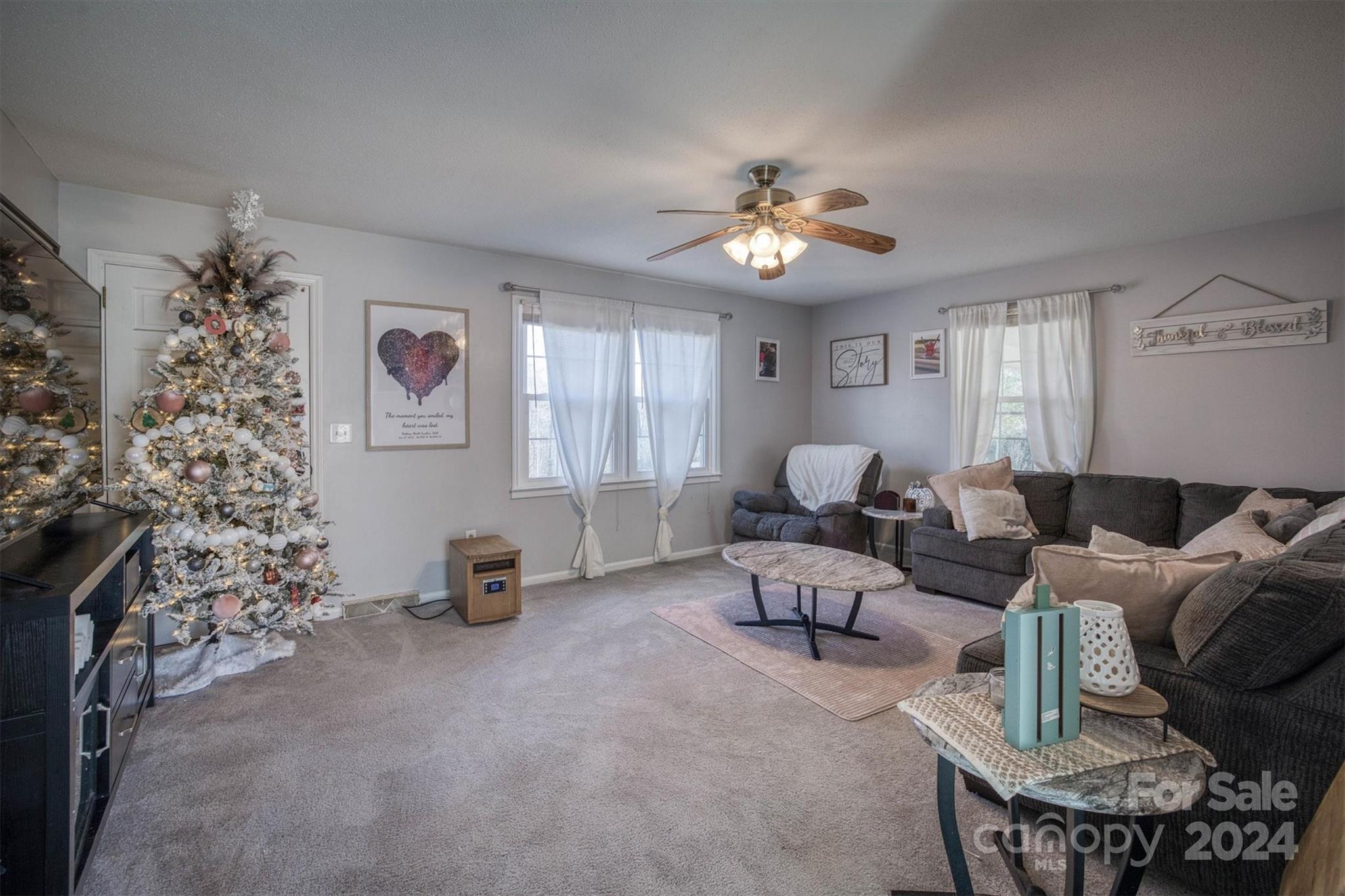 3842 22nd Street Court NE