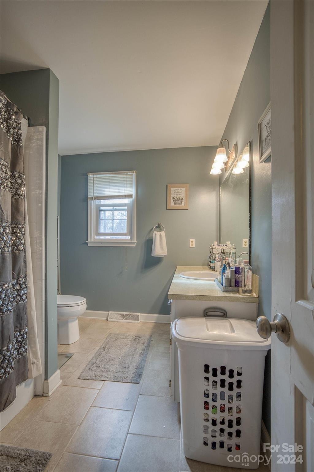3842 22nd Street Court NE