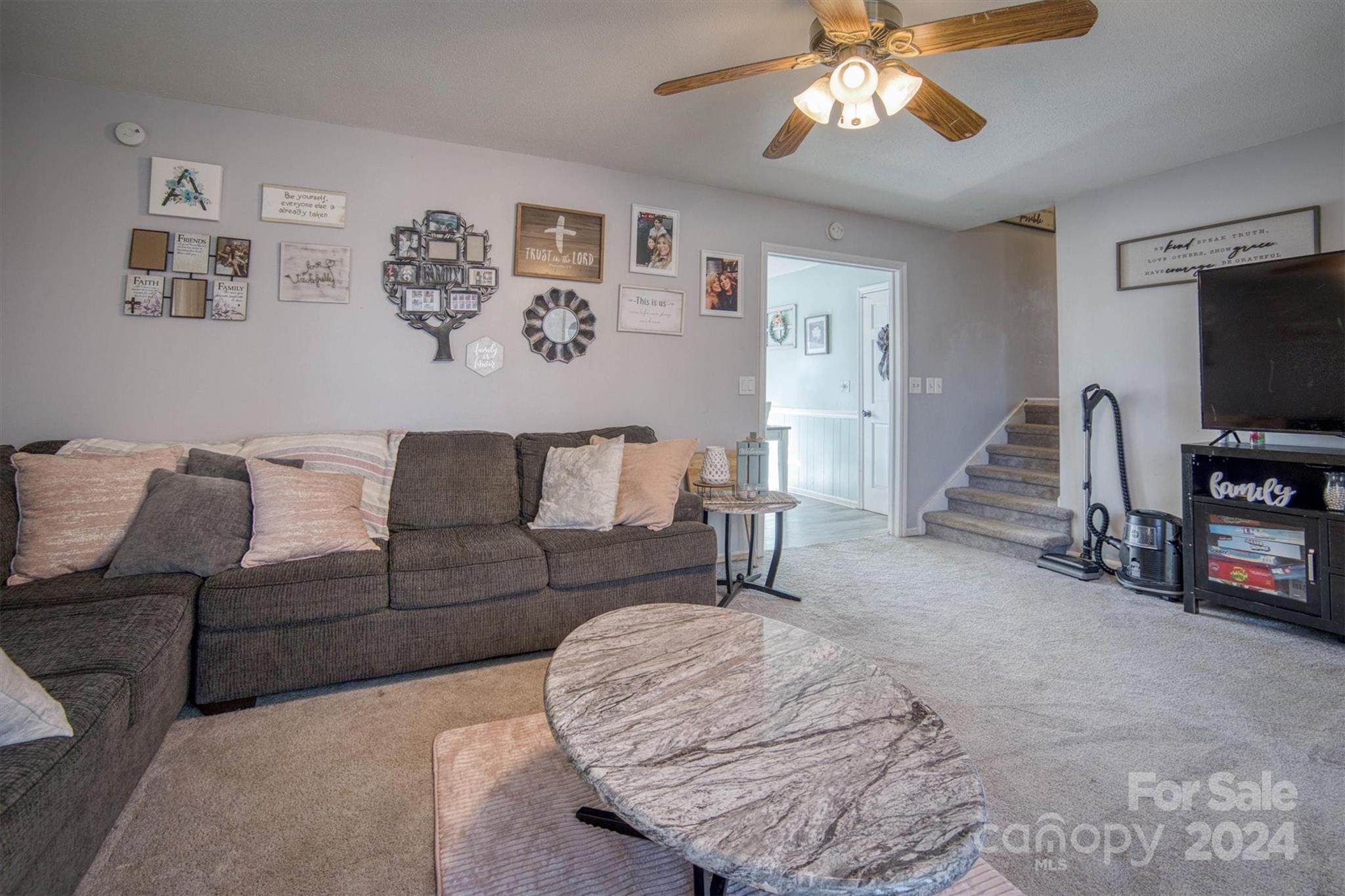 3842 22nd Street Court NE