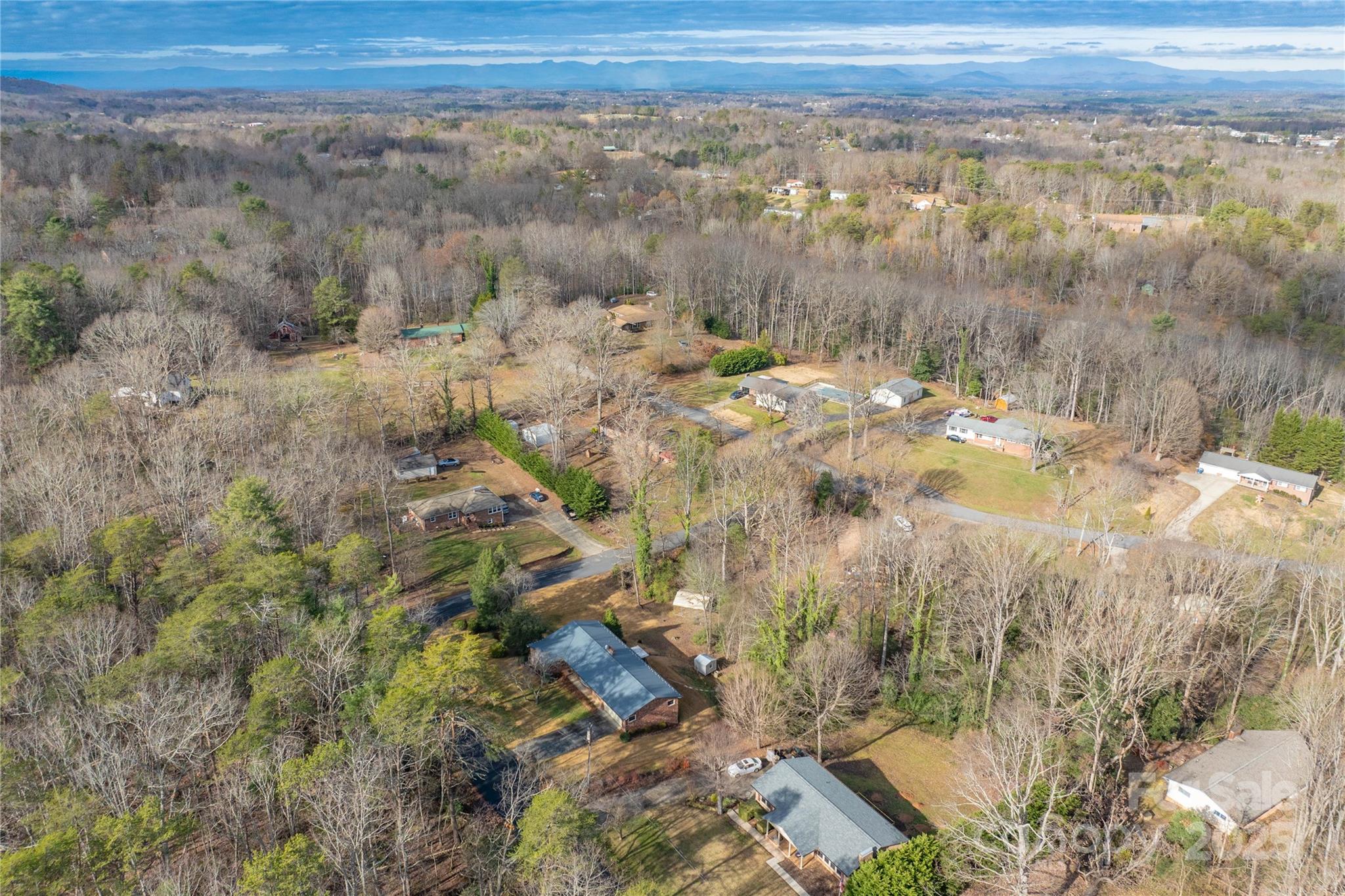 3177 Hollyhill Circle