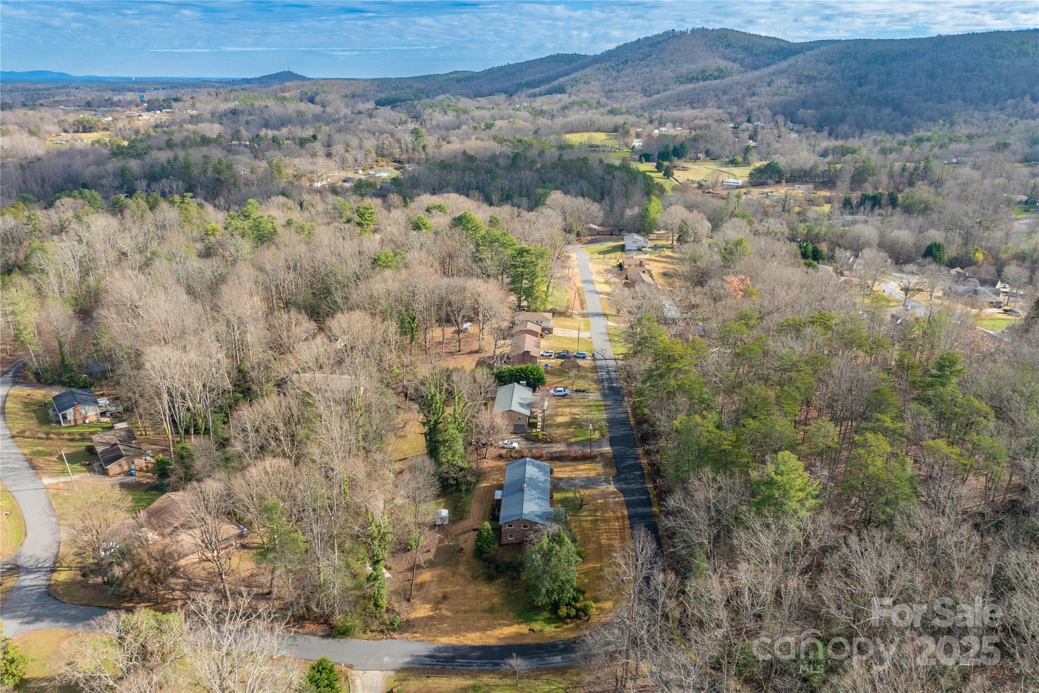 3177 Hollyhill Circle