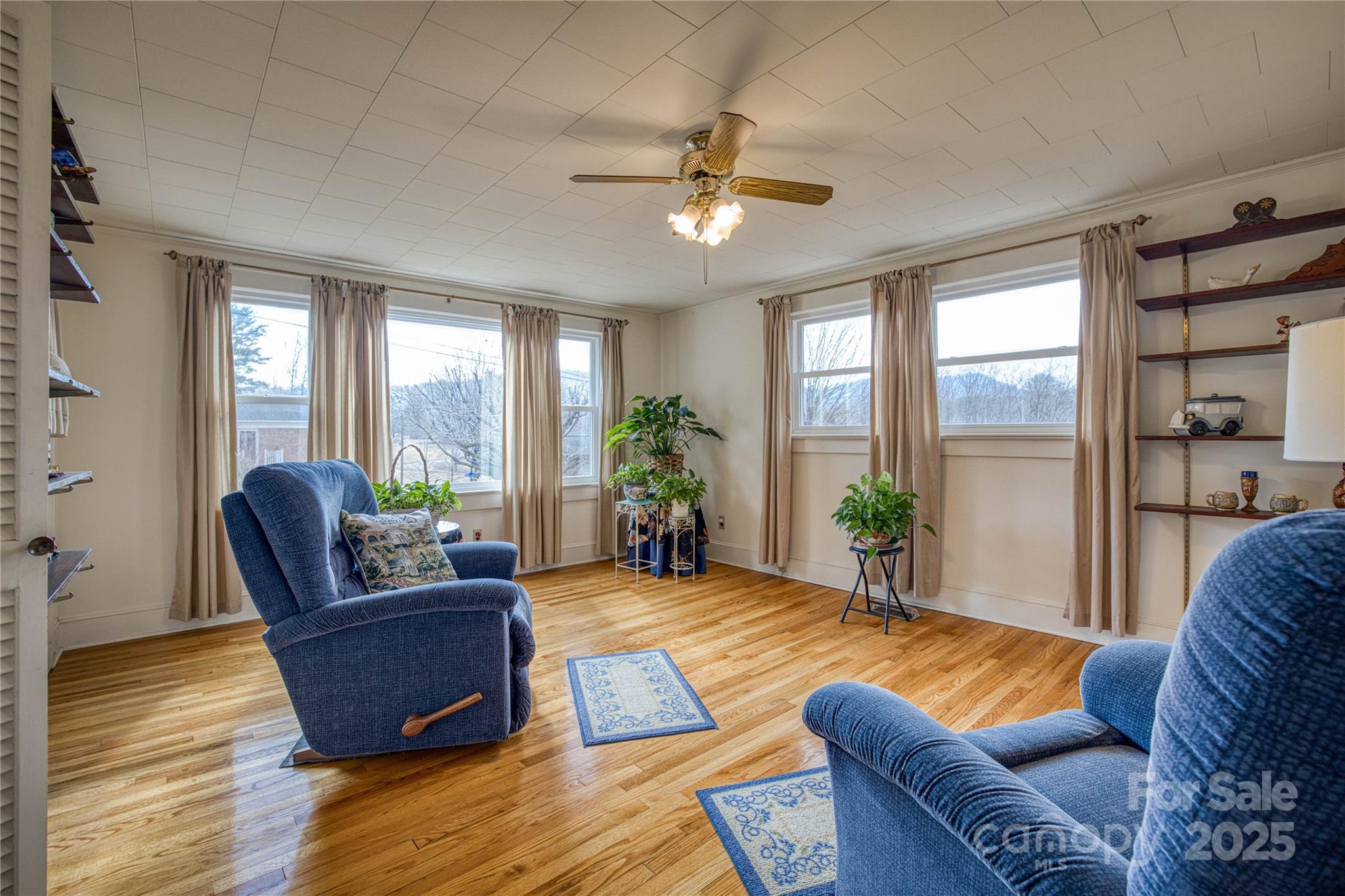 704 Wilson Avenue SW